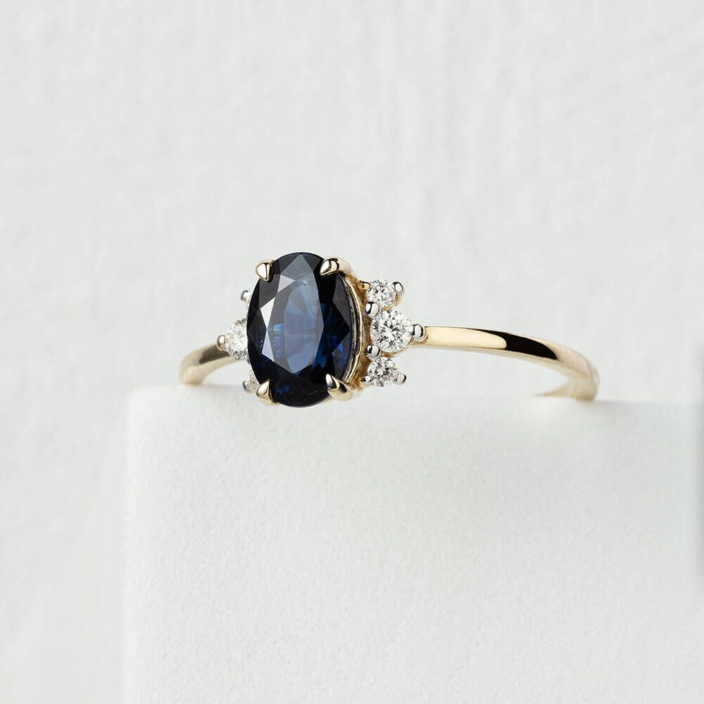 1-43-ct-dark-blue-safir-ve-pirlanta-tasli-sari-altin-yuzuk-173179.jpg