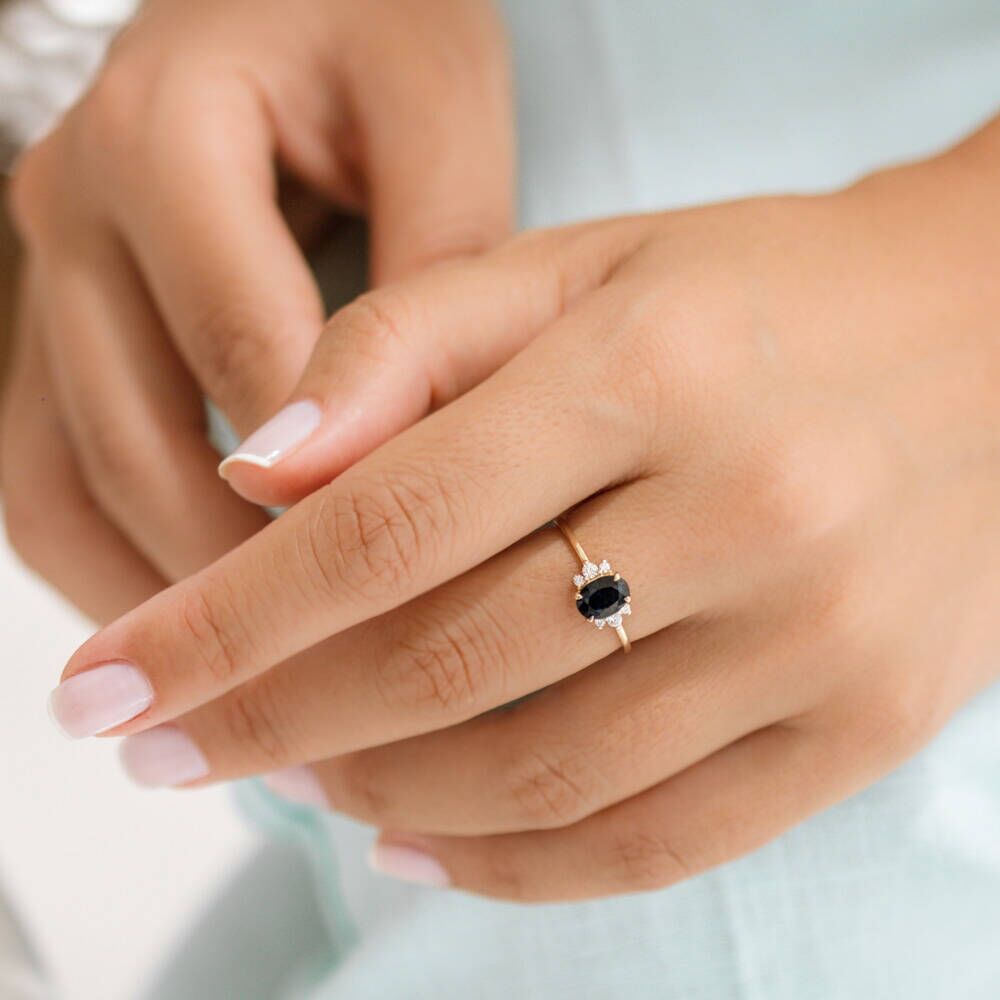 1-43-ct-dark-blue-safir-ve-pirlanta-tasli-sari-altin-yuzuk-173180.jpg