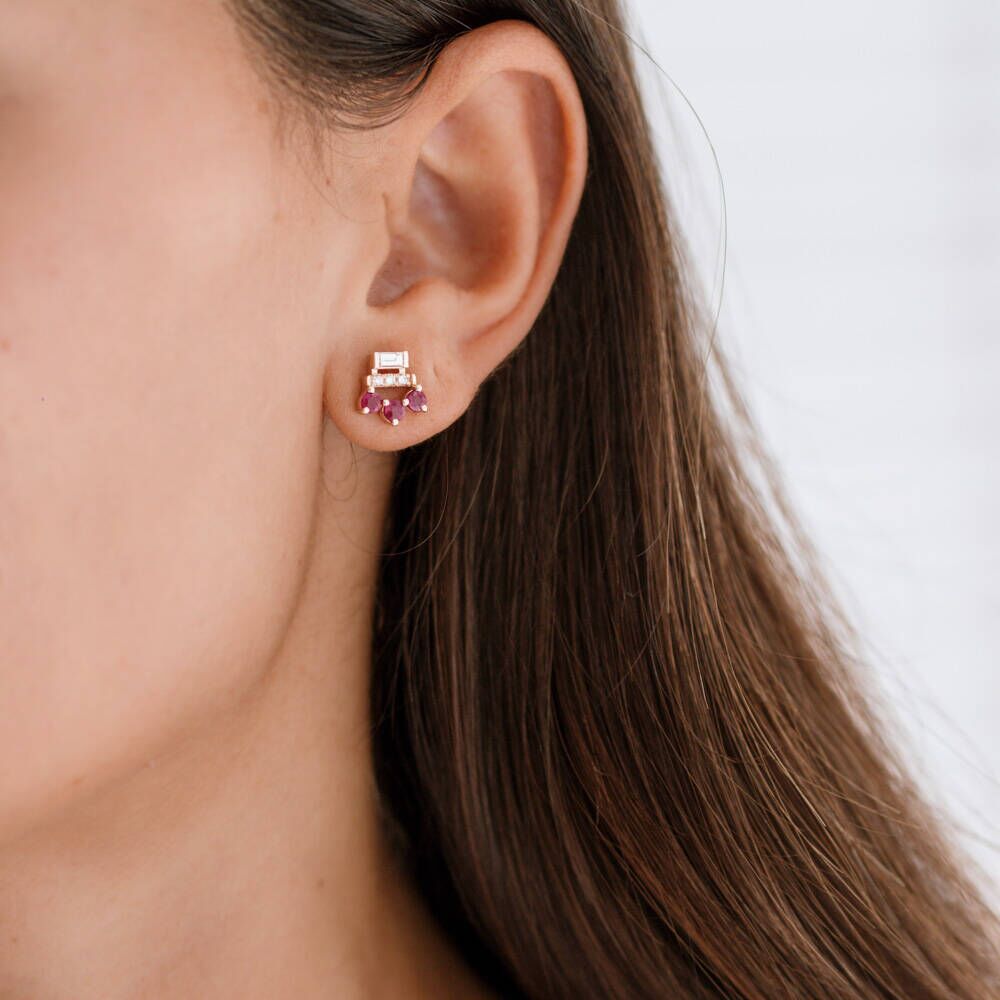 1.48 CT Baget Pırlanta ve Yakut Taşlı Rose Altın Küpe