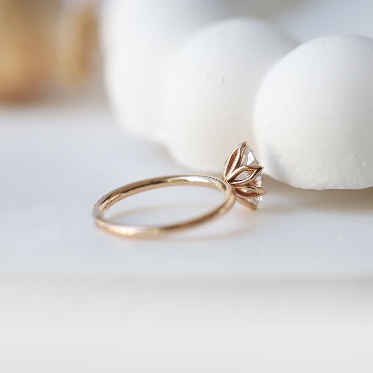 1.00 Karat F SI2 GIA Sertifikalı Lotus Pırlanta Yüzük