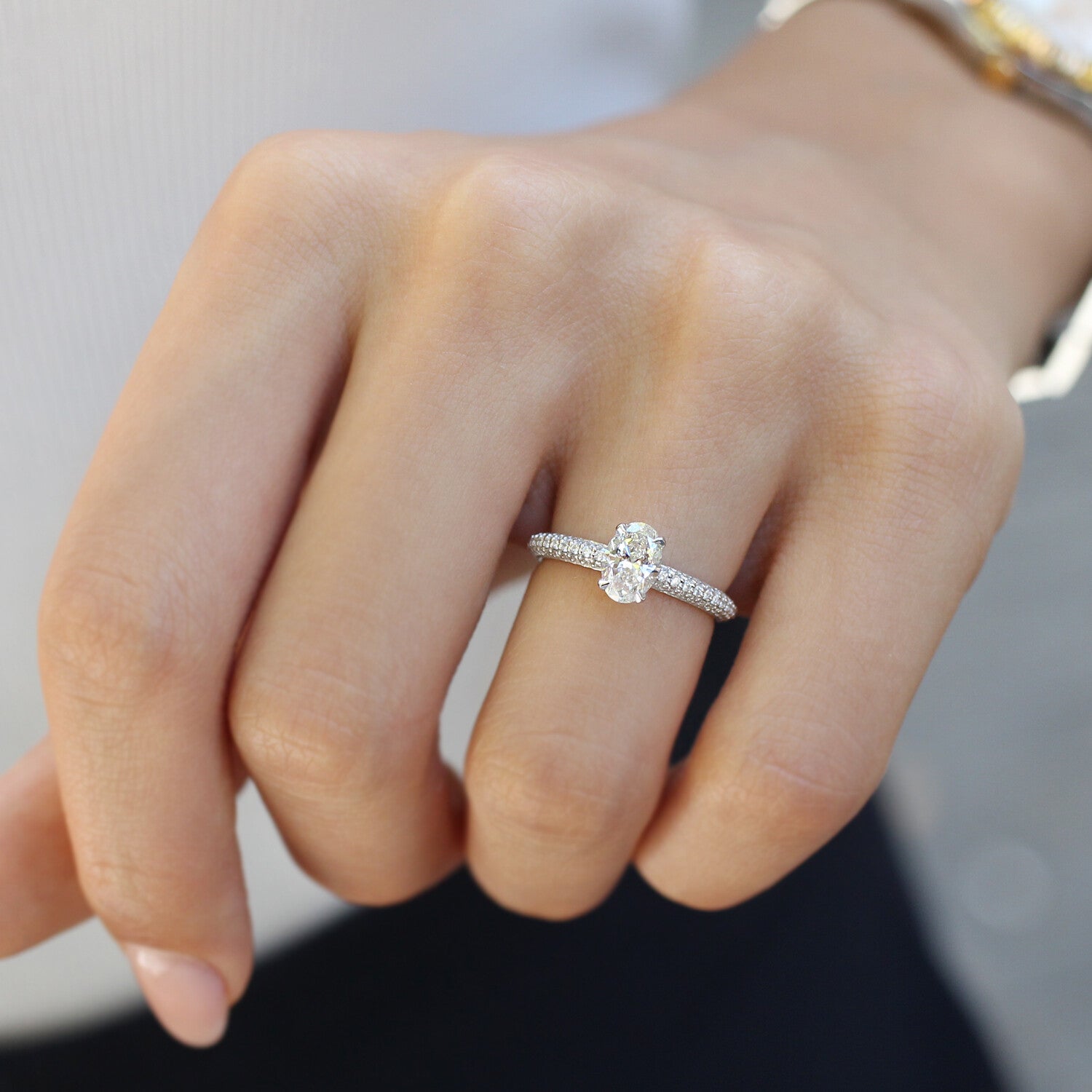 1.10 CT GIA Sertifikalı Özel Tasarım Oval Pırlanta Yüzük