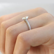 1.10 Karat F SI2 GIA Sertifikalı Özel Tasarım Oval Pırlanta Yüzük