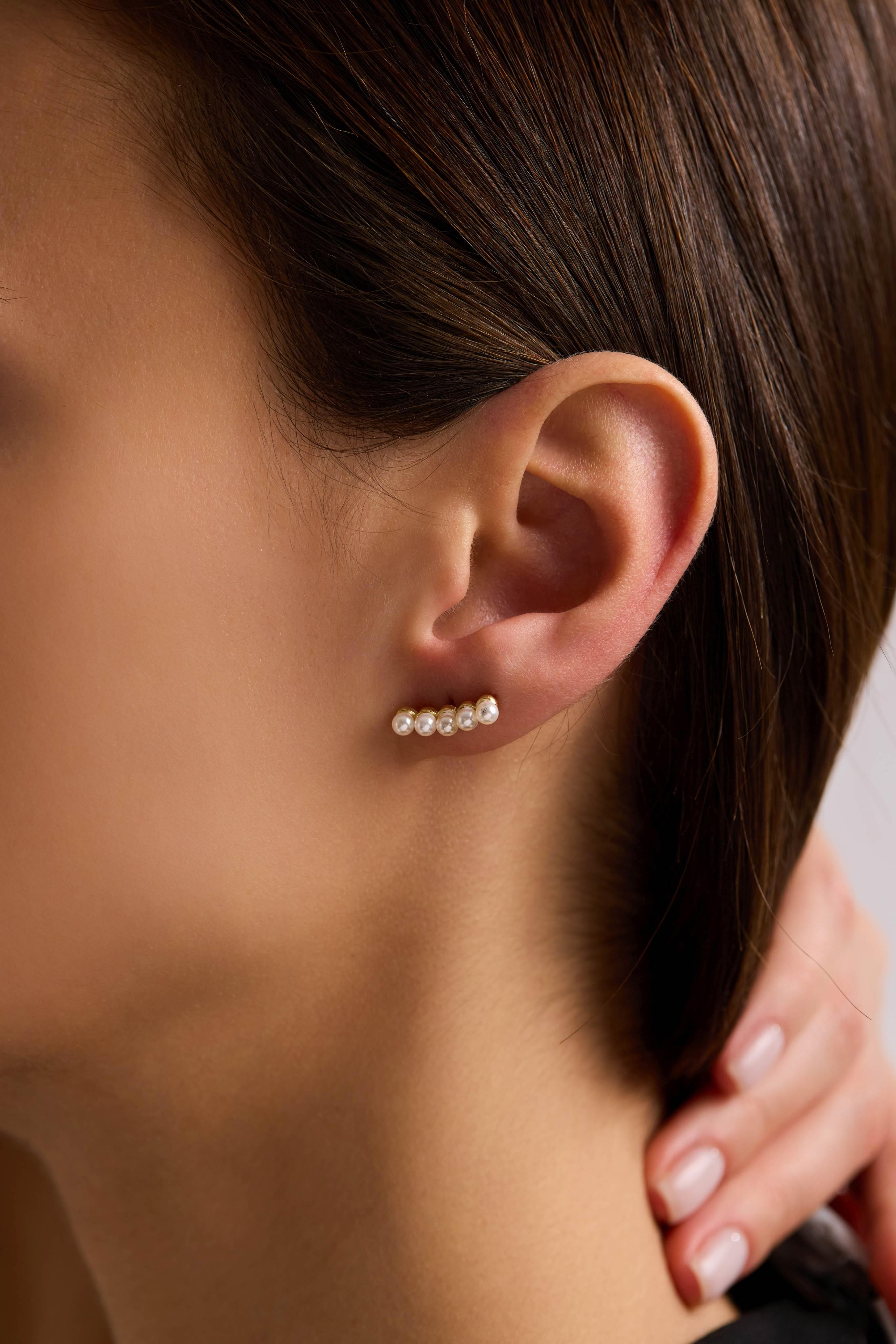 14 Ayar Altın 5 Sıra İncili Küpe