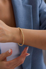 14 Ayar Altın Antik Kelepçe Bilezik