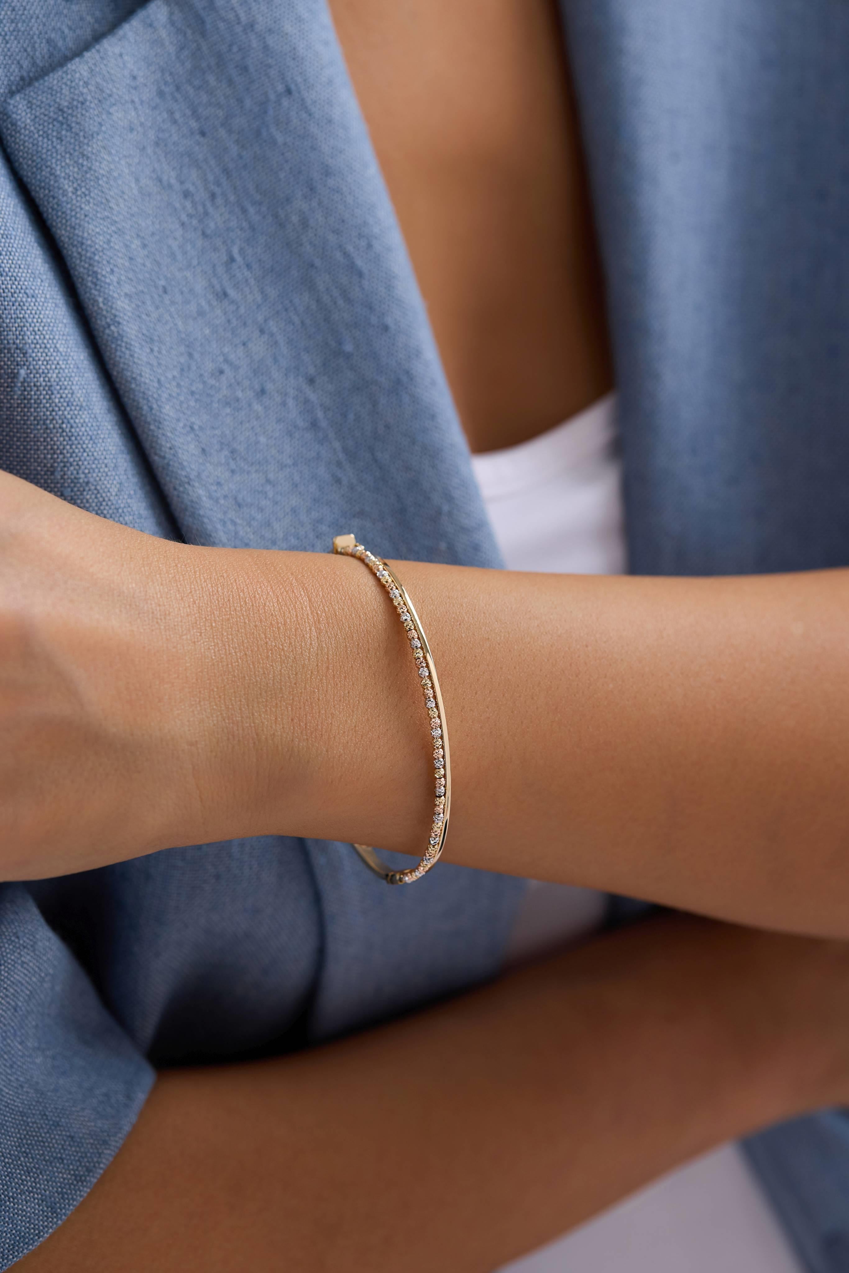 14 Ayar Altın Dorikalı Kelepçe Bilezik