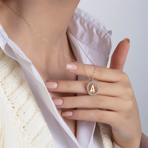 14-ayar-altin-harf-kolye-1bbb7c.jpg