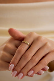 14 Ayar Altın Minimal Sarmal Yüzük