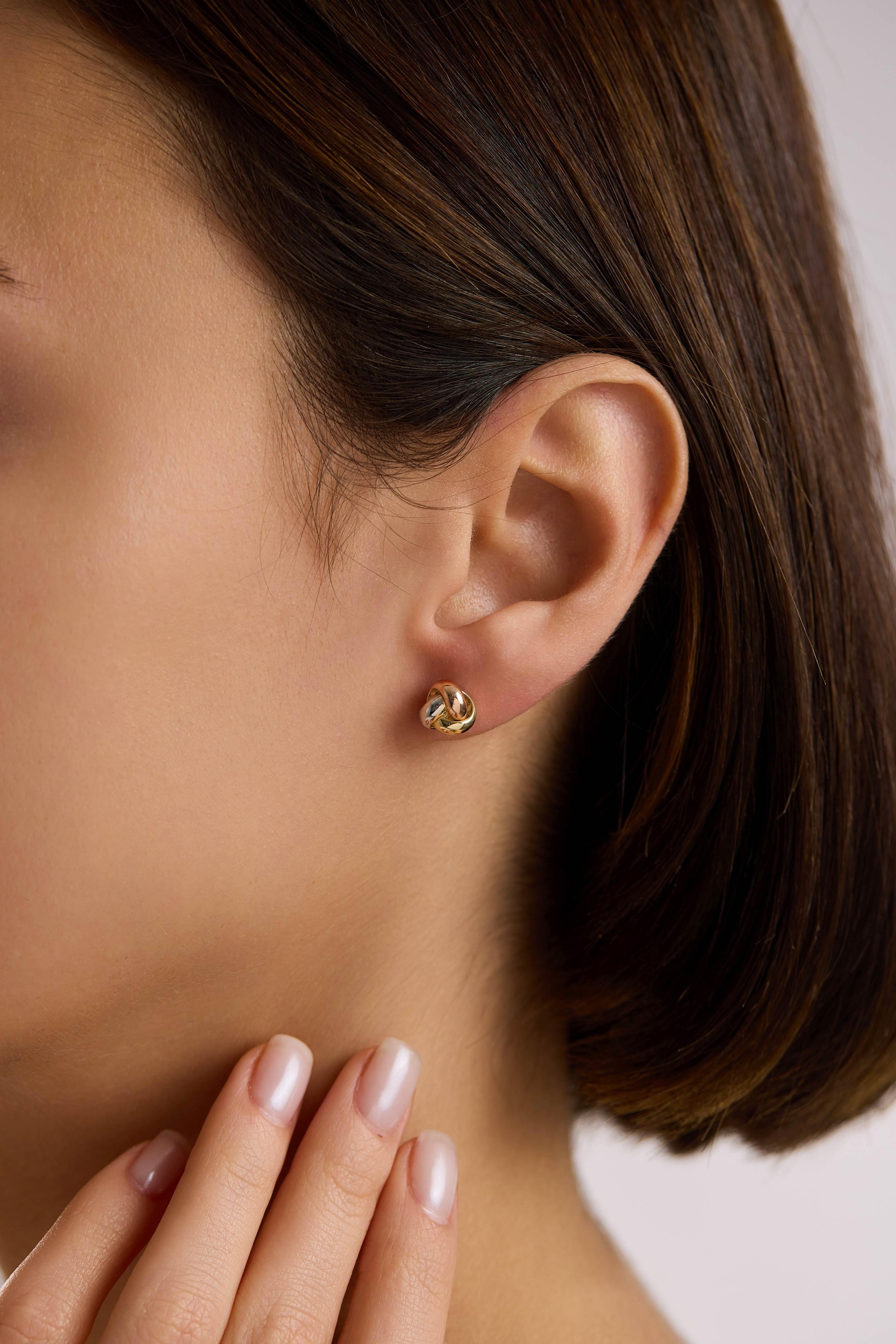 14 Ayar Altın Oval Sarmaşık Küpe