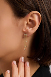 14 Ayar Altın Sallantılı Zincir Tasarım Küpe