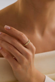 14 Ayar Altın Tasarım Yüzük