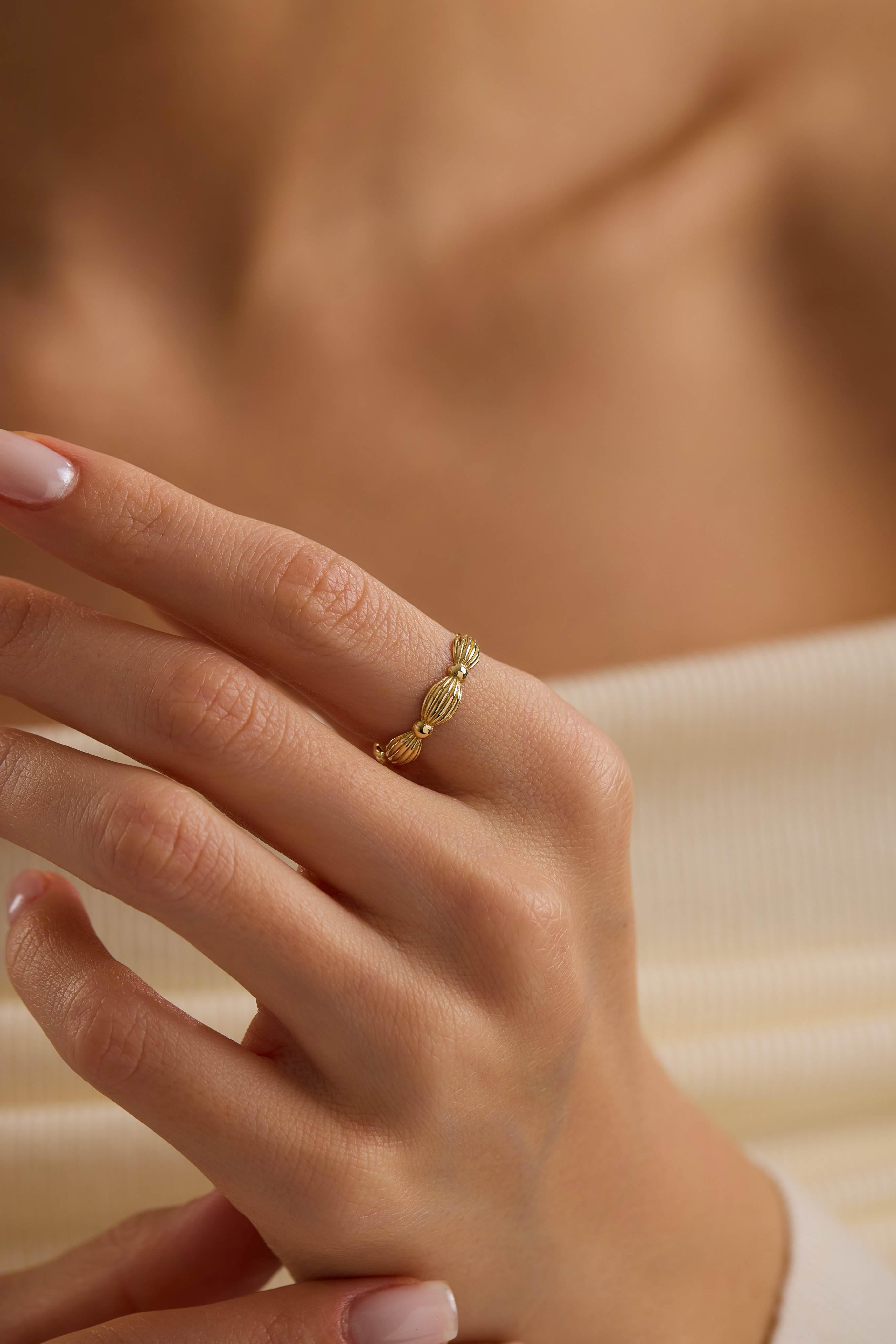 14 Ayar Altın Tasarım Yüzük