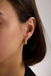 14 Ayar Altın Taşlı Halka Küpe (Orta)