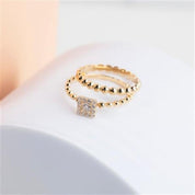 14 Ayar Altın Taşlı Kare Çıtır Yüzük