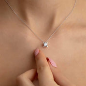 14 Ayar Altın Tektaş Kolye