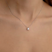 14 Ayar Altın Tektaş Kolye