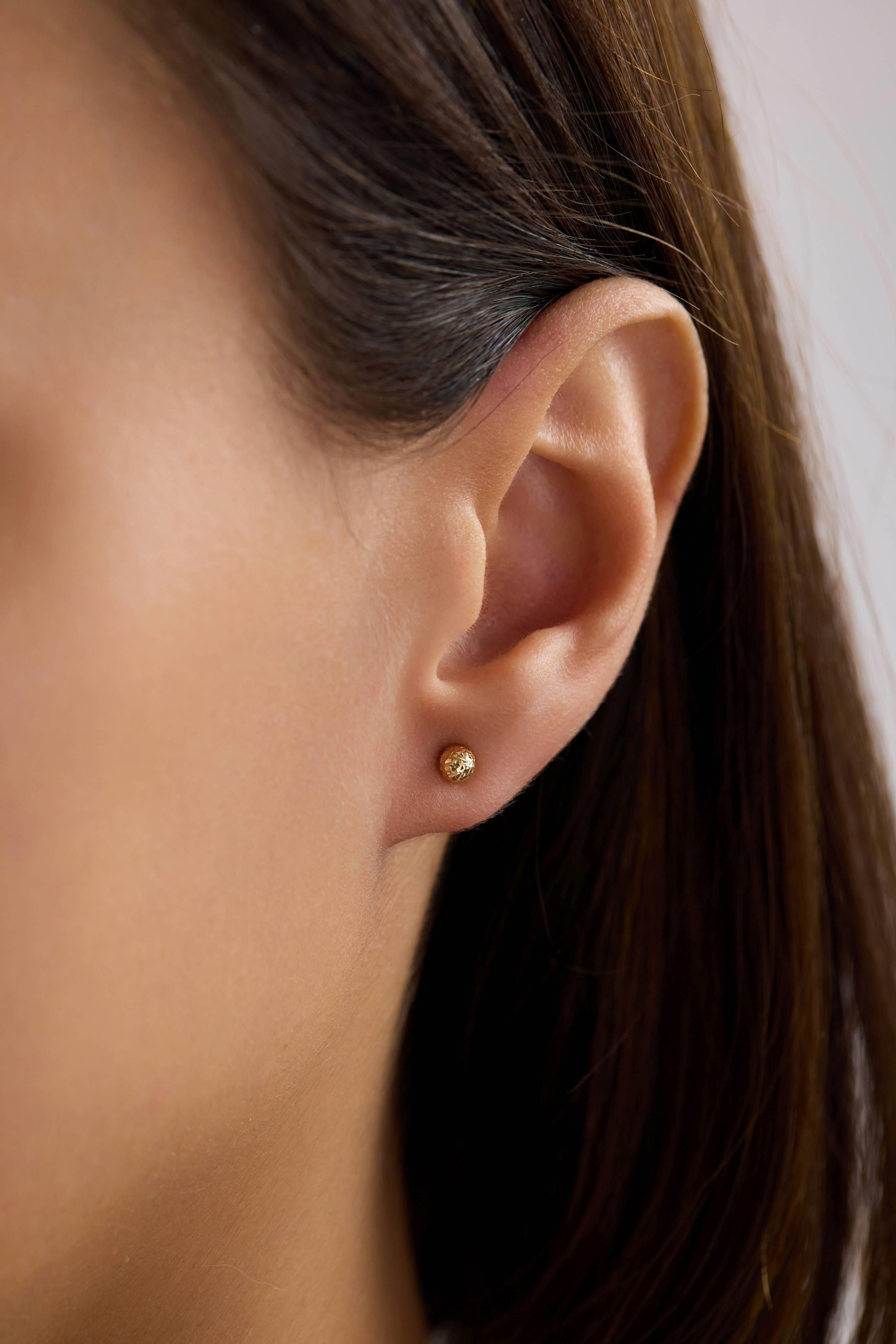 14 Ayar Altın Top Küpe