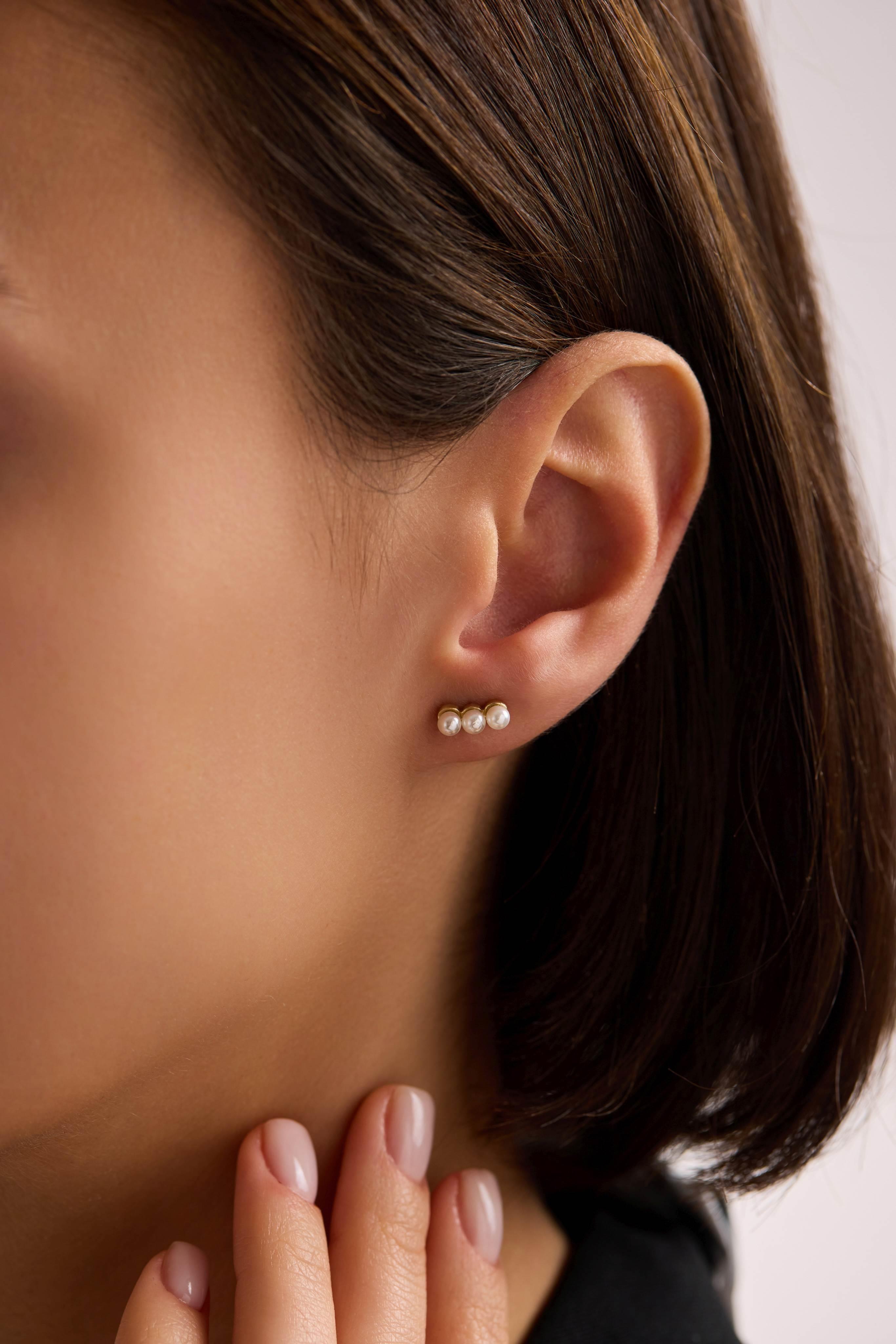 14 Ayar Altın Üç Sıra İnci Küpe