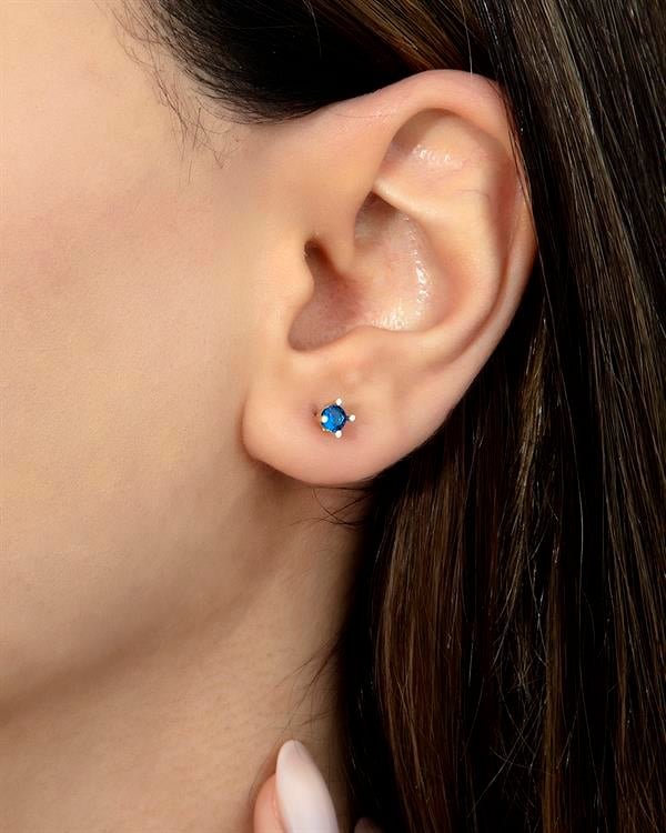 14 Ayar Altın Yeşil Taşlı Tektaş Küpe