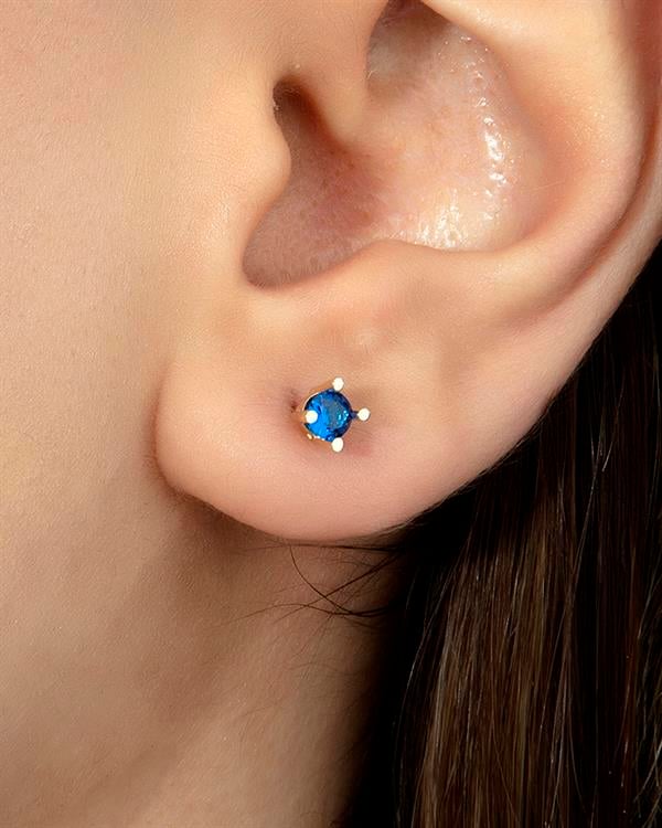 14 Ayar Altın Yeşil Taşlı Tektaş Küpe