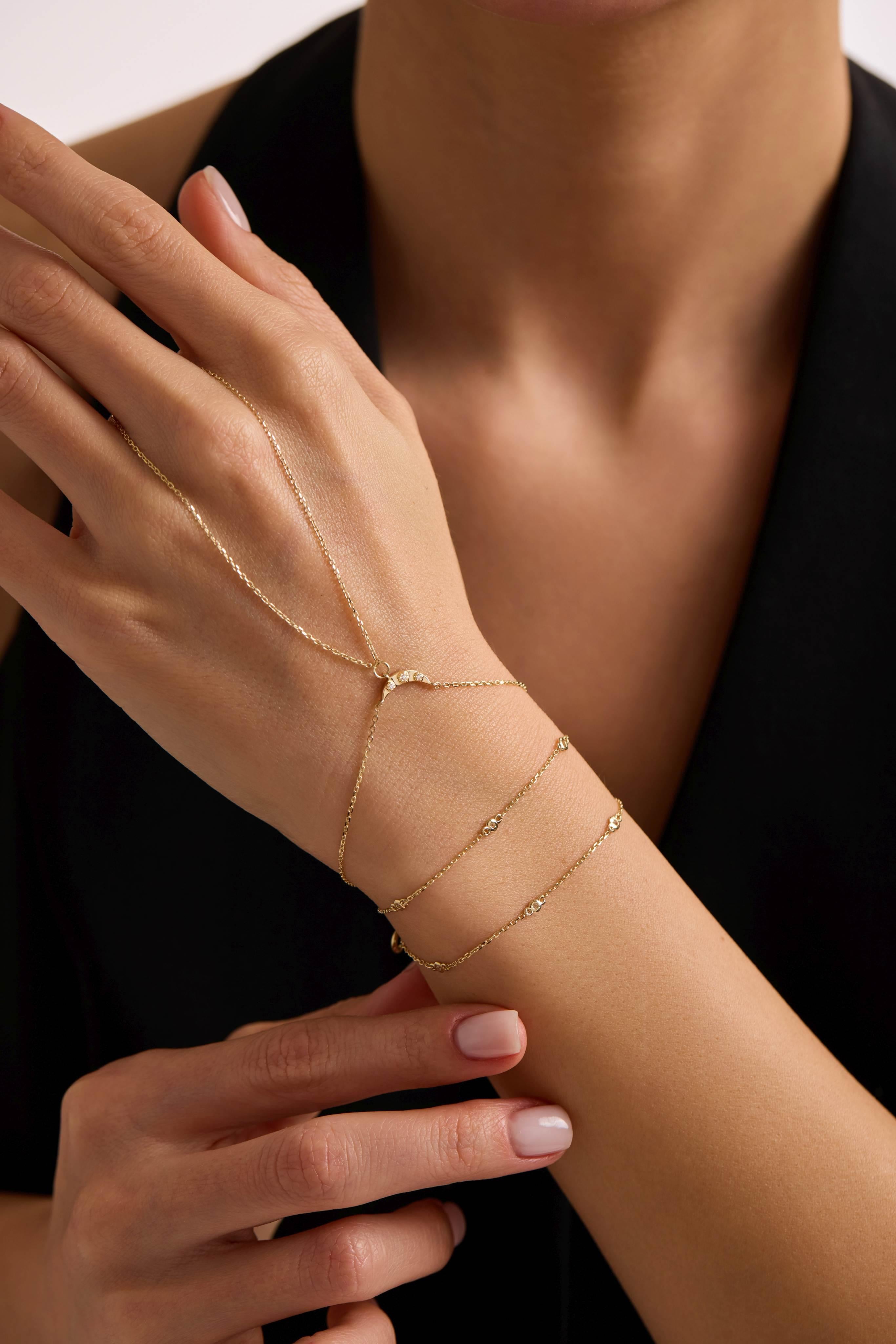 14 Ayar Ay Taşlı Altın Şahmeran