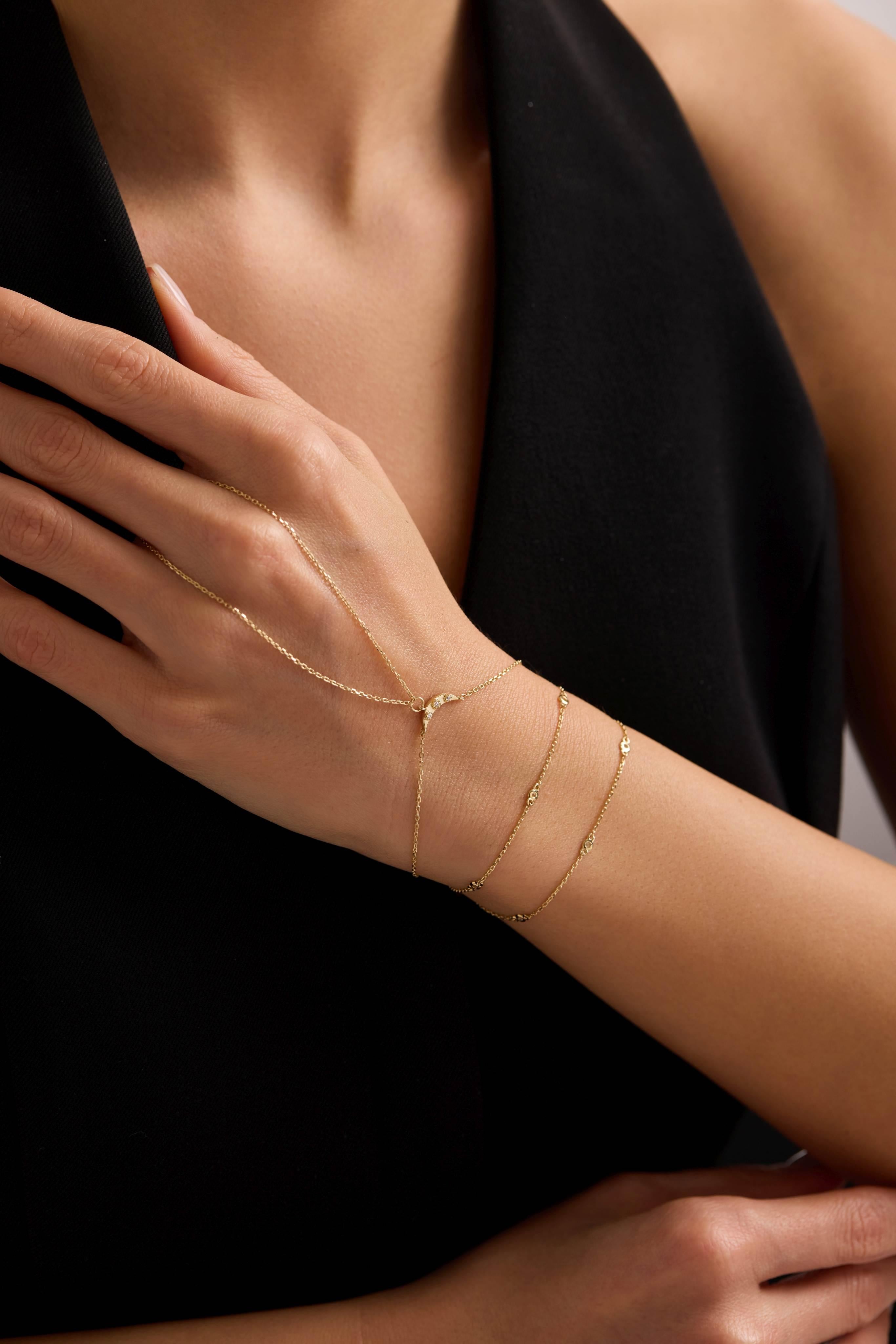 14 Ayar Ay Taşlı Altın Şahmeran