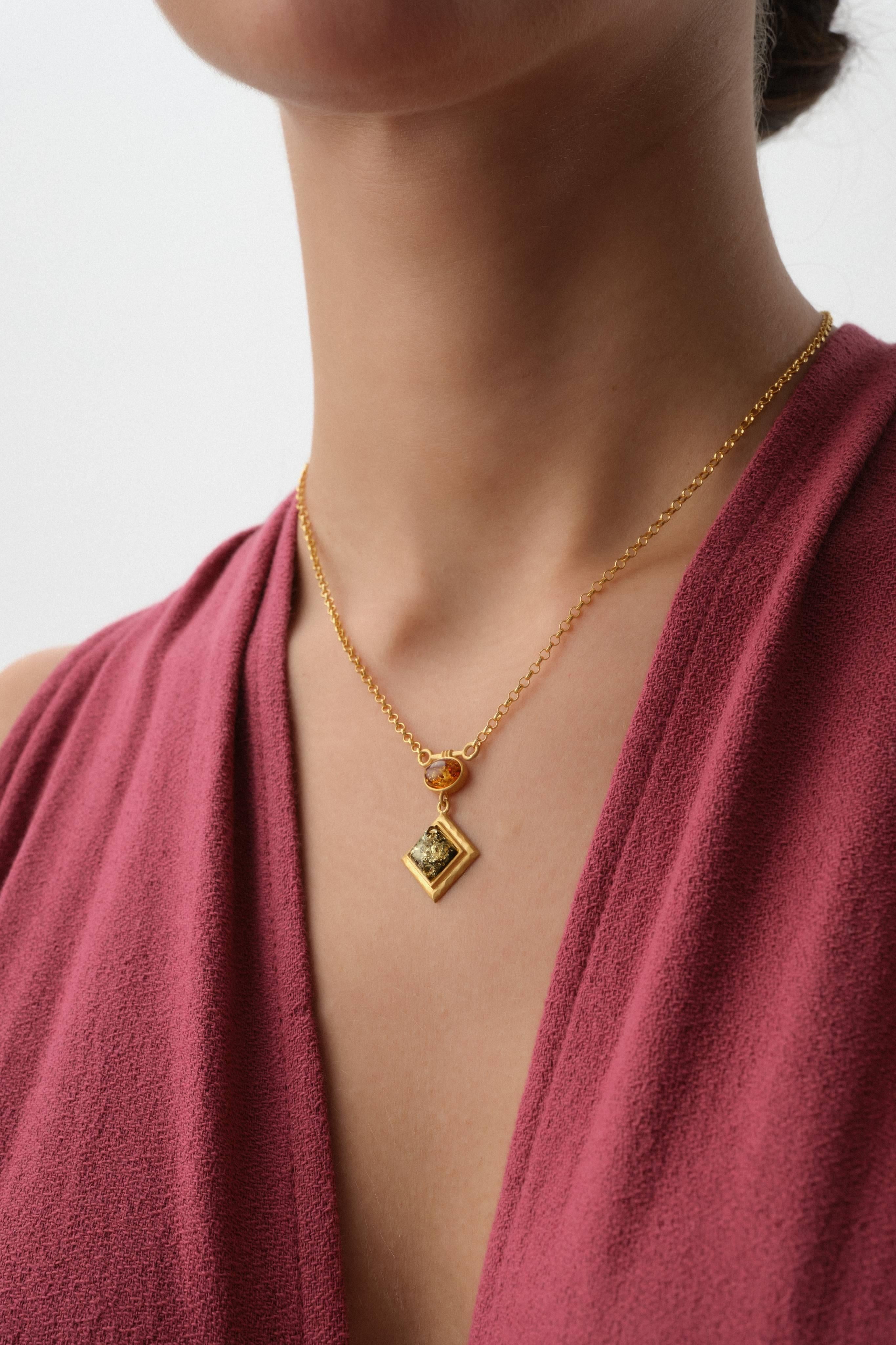 14 Ayar Balti̇c Flame Altın Kolye