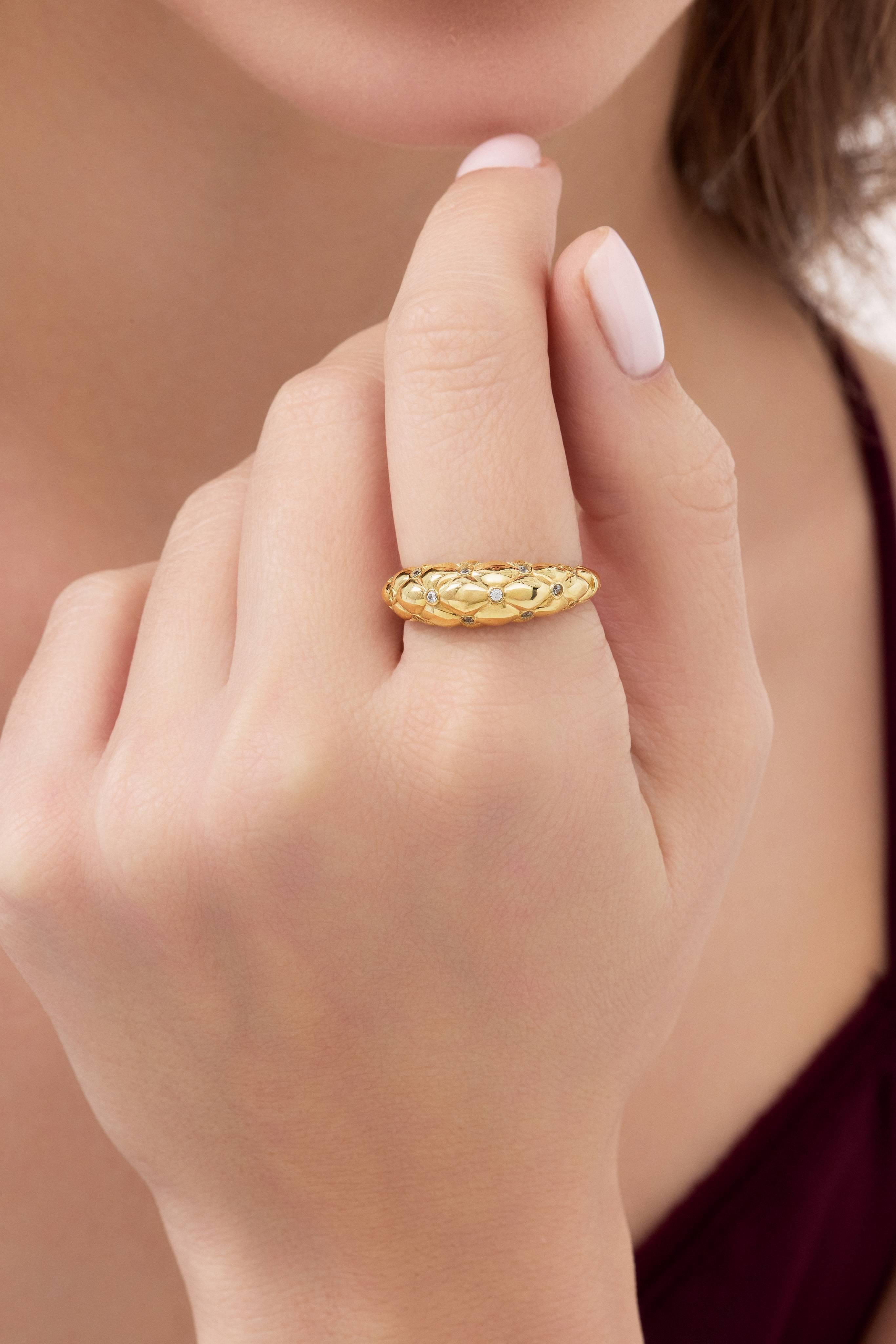 14 Ayar Bombe Taşlı Altın Yüzük