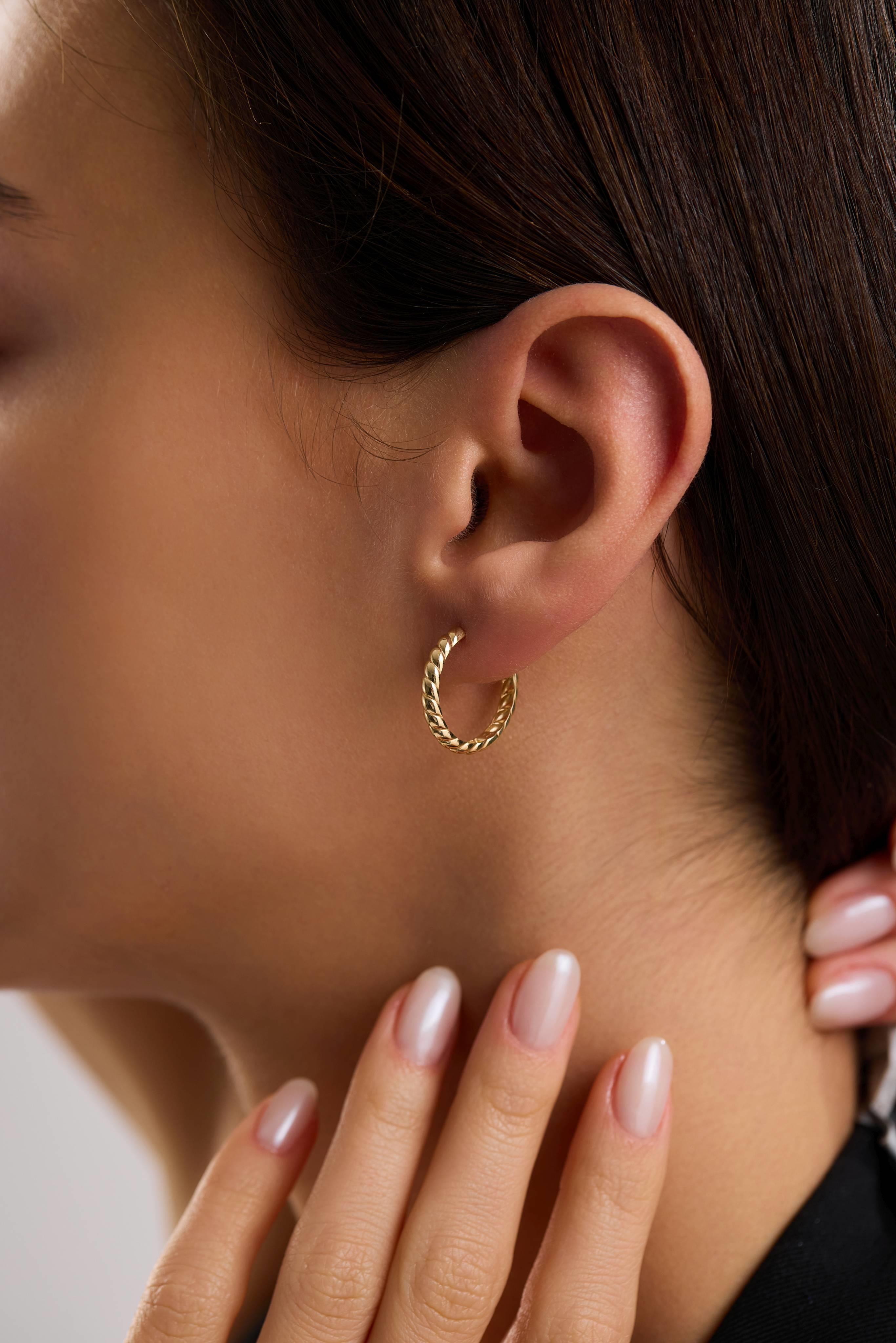 14 Ayar Burgu Altın Halka Küpe (Büyük)