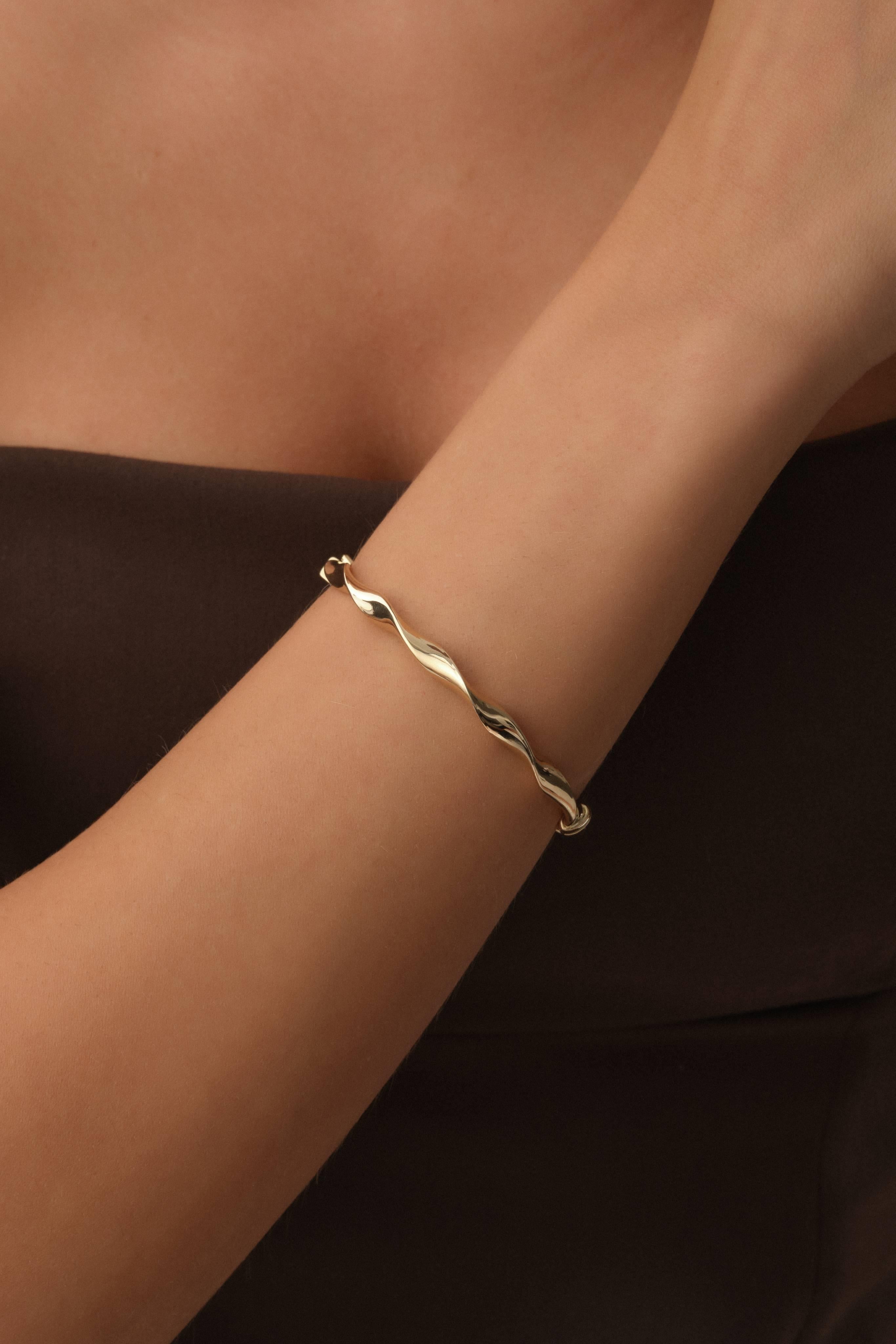 14 Ayar Burgu Altın Kelepçe