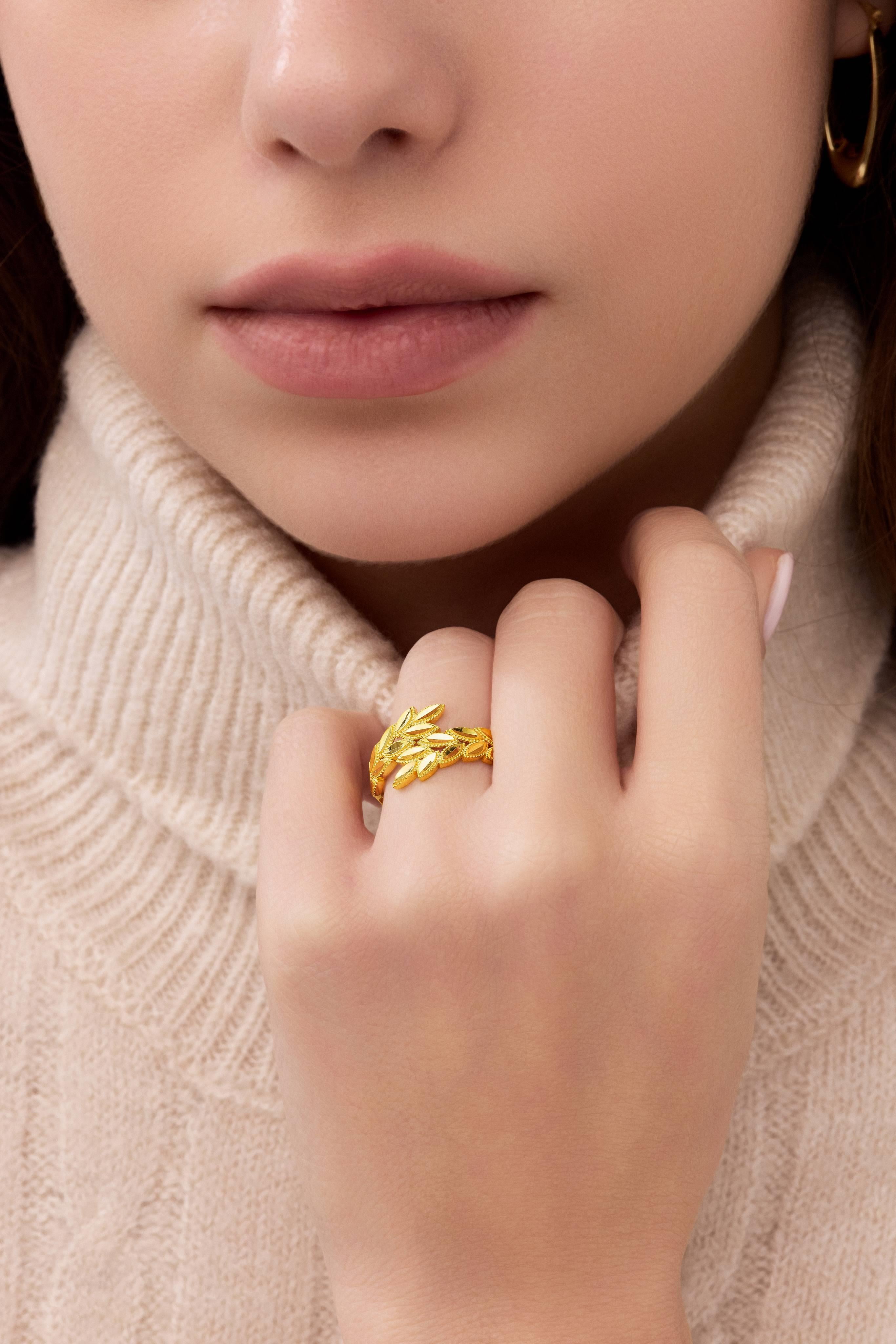 14 Ayar Çiçek Sarı Altın Yüzük