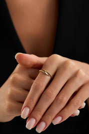 14 Ayar Çivi Sarmal Altın Yüzük