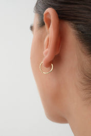 14 Ayar Desenli Altın Halka Küpe