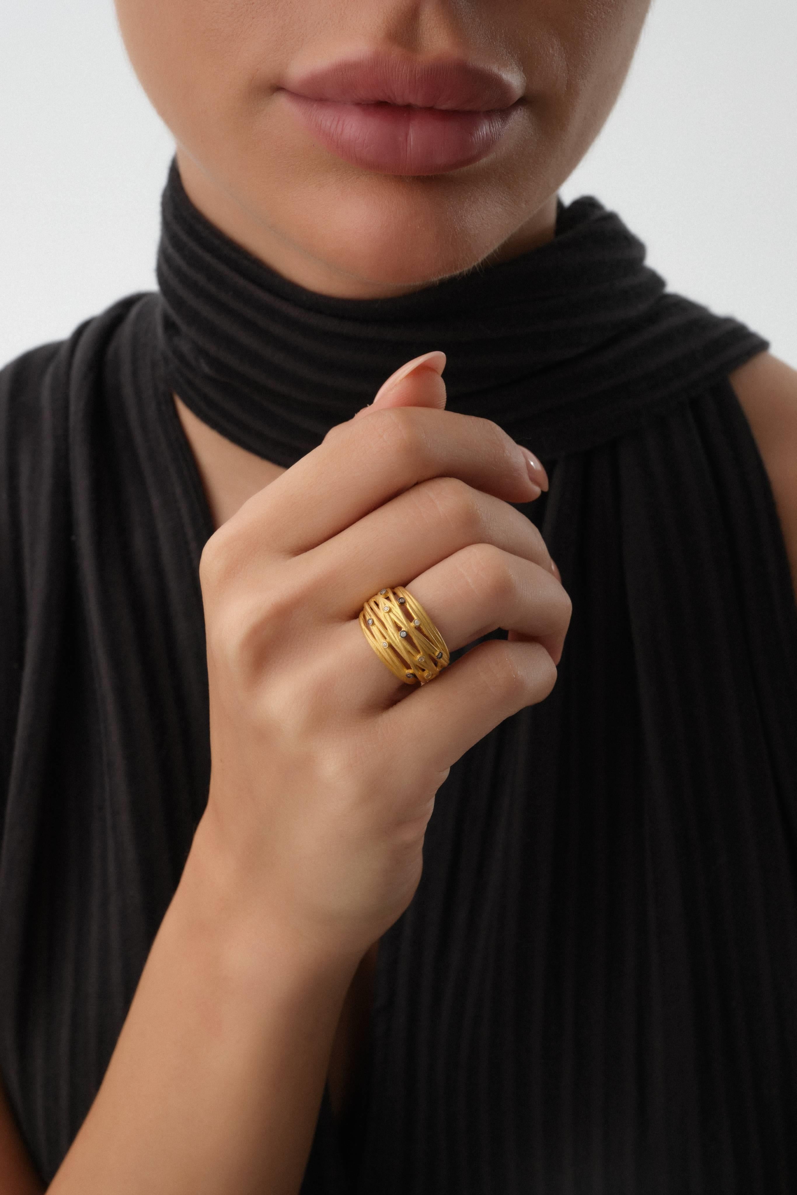 14 Ayar Elysi̇an Altın Yüzük