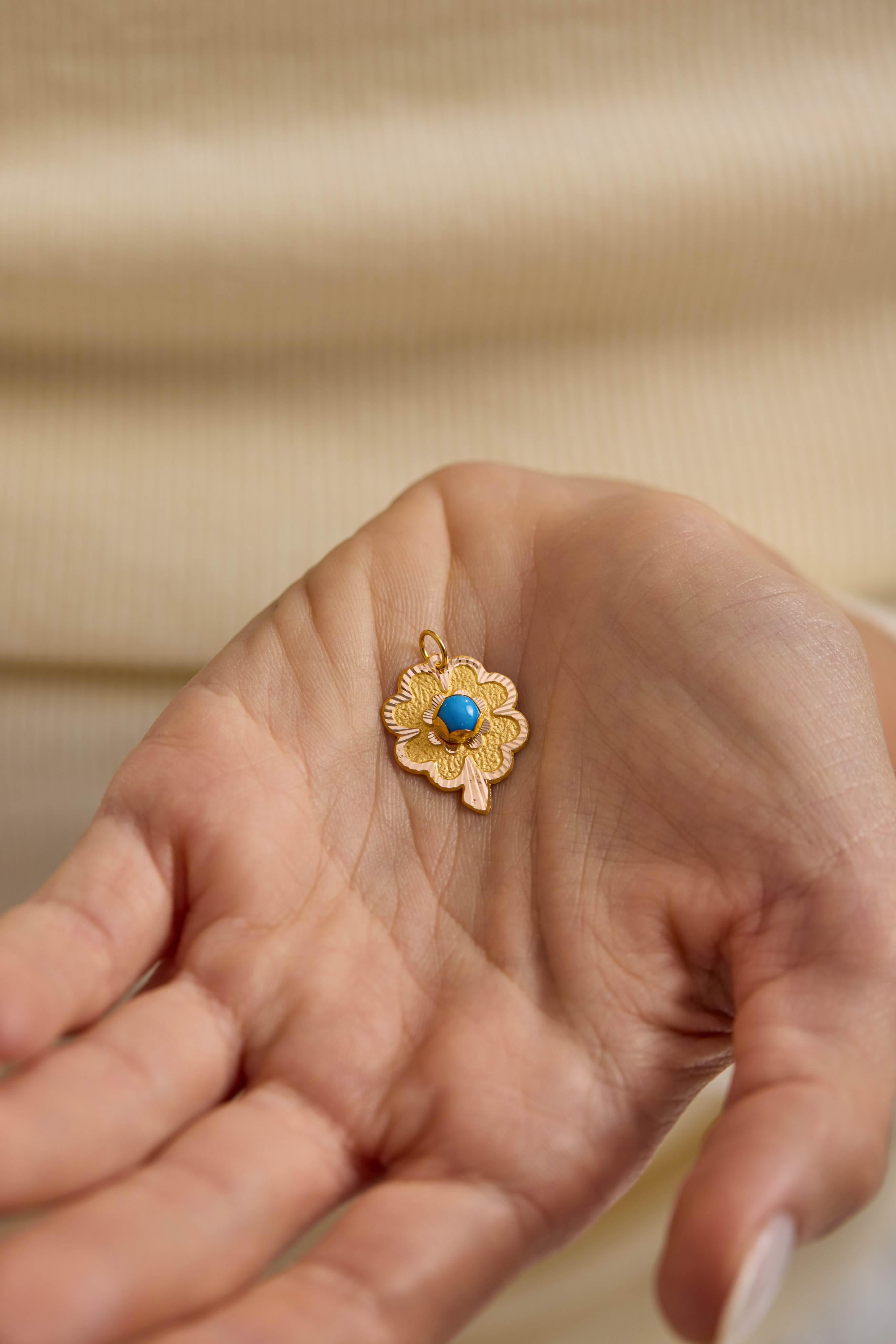 14 Ayar Firuzeli Yonca Altın Kolye Ucu (Orta Boy)