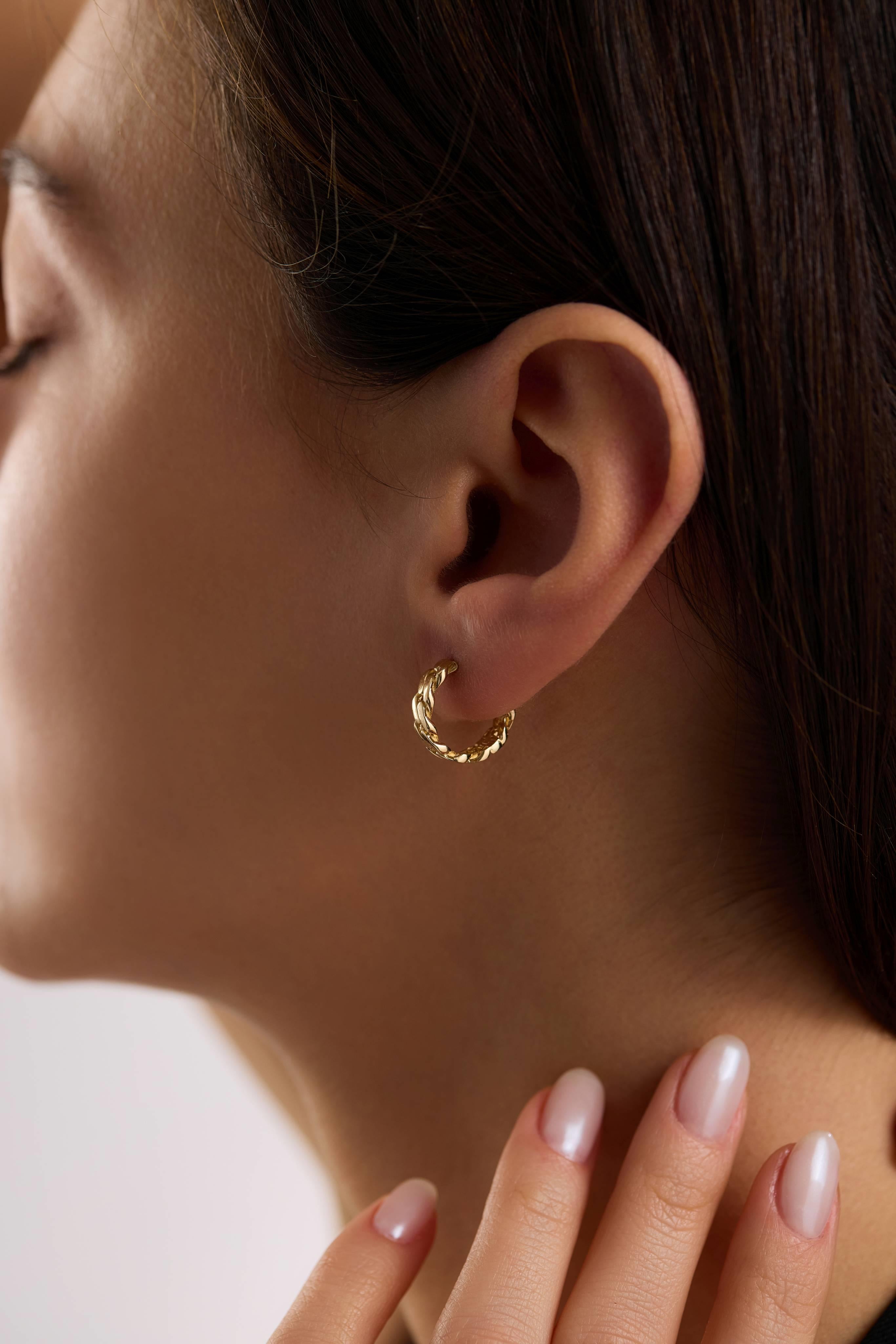 14 Ayar Gurmet Altın Halka Küpe (Orta)