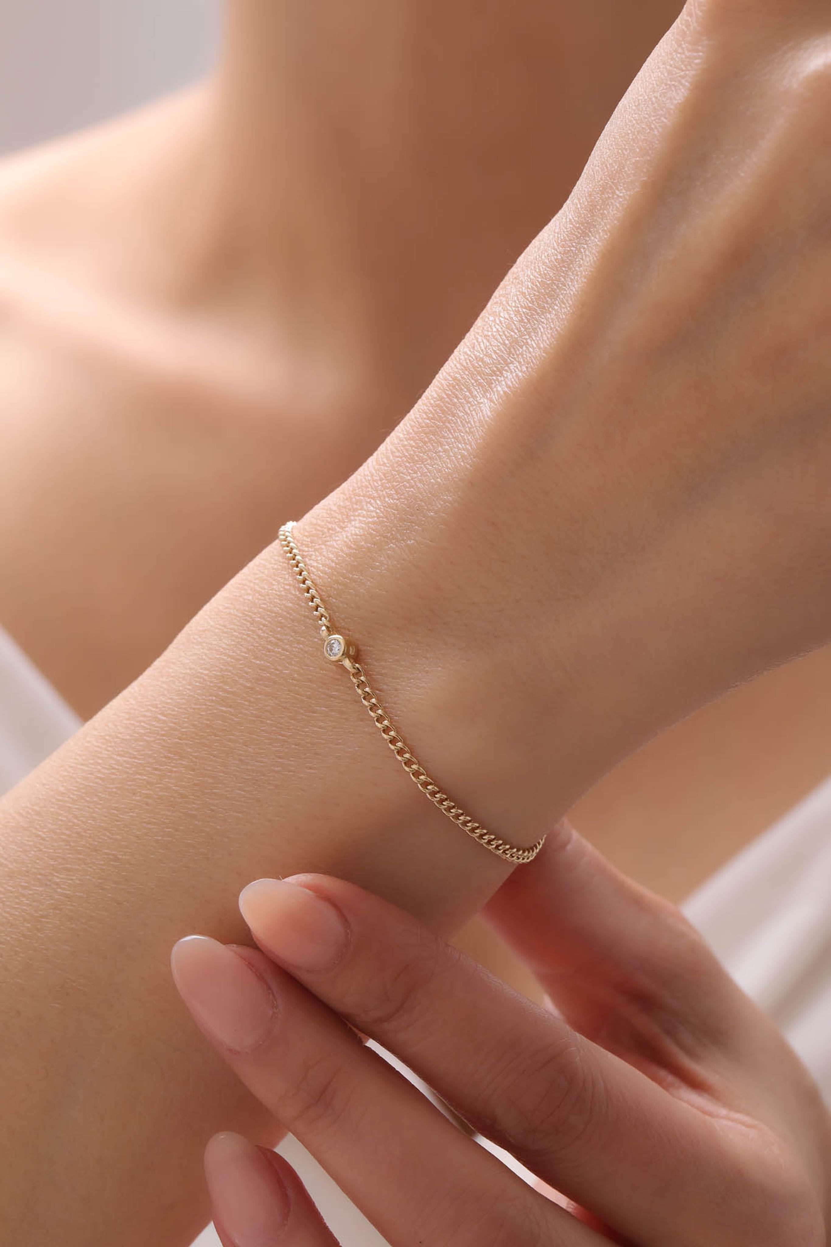 14 Ayar Gurmet Taşlı Altın Kolye