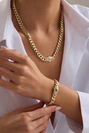 14 Ayar Gurmet Taşlı Kilitli Altın Set (9 MM)