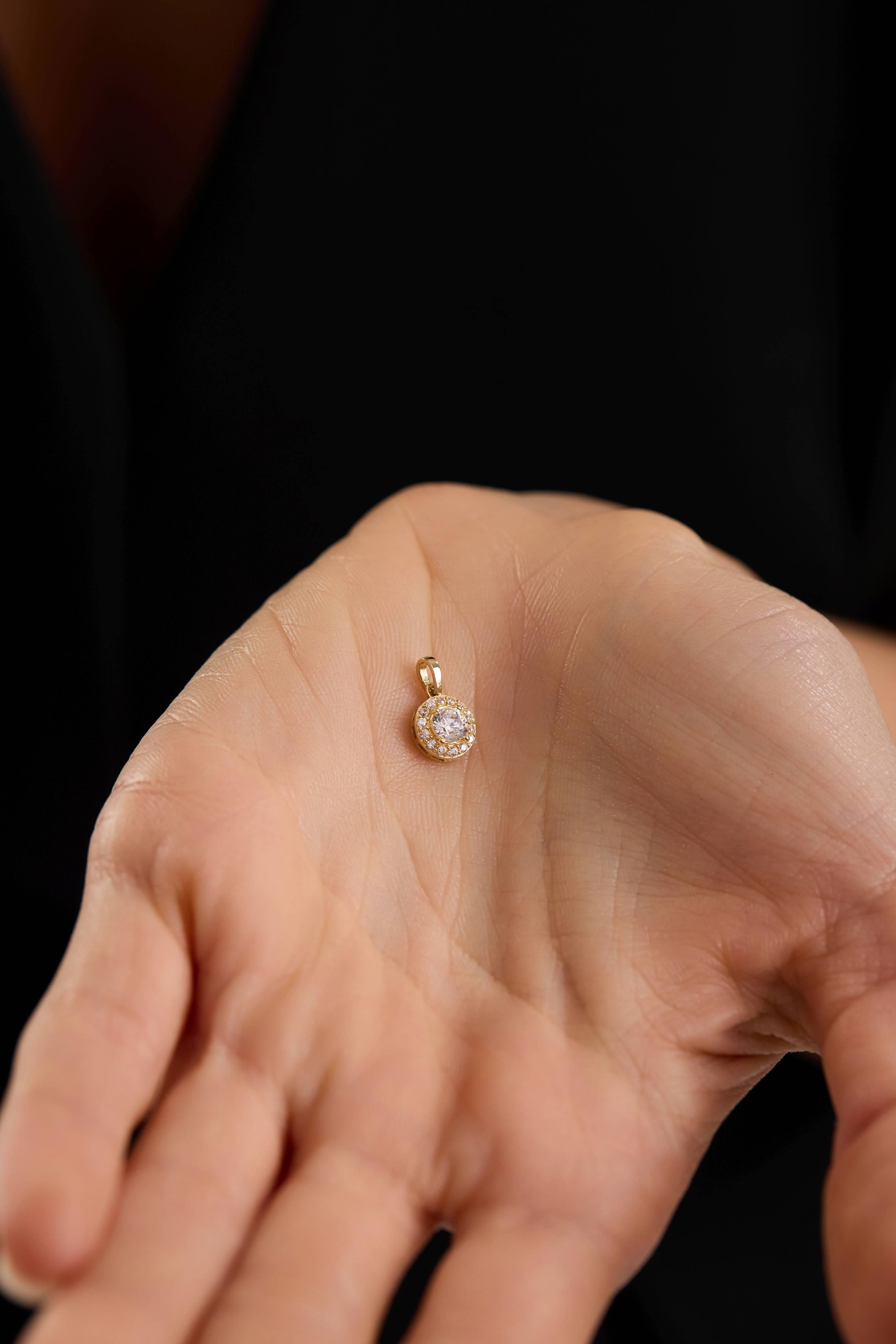 14 Ayar Halka Tektaş Altın Kolye Ucu