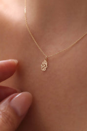 14 Ayar Hamsa Altın Kolye