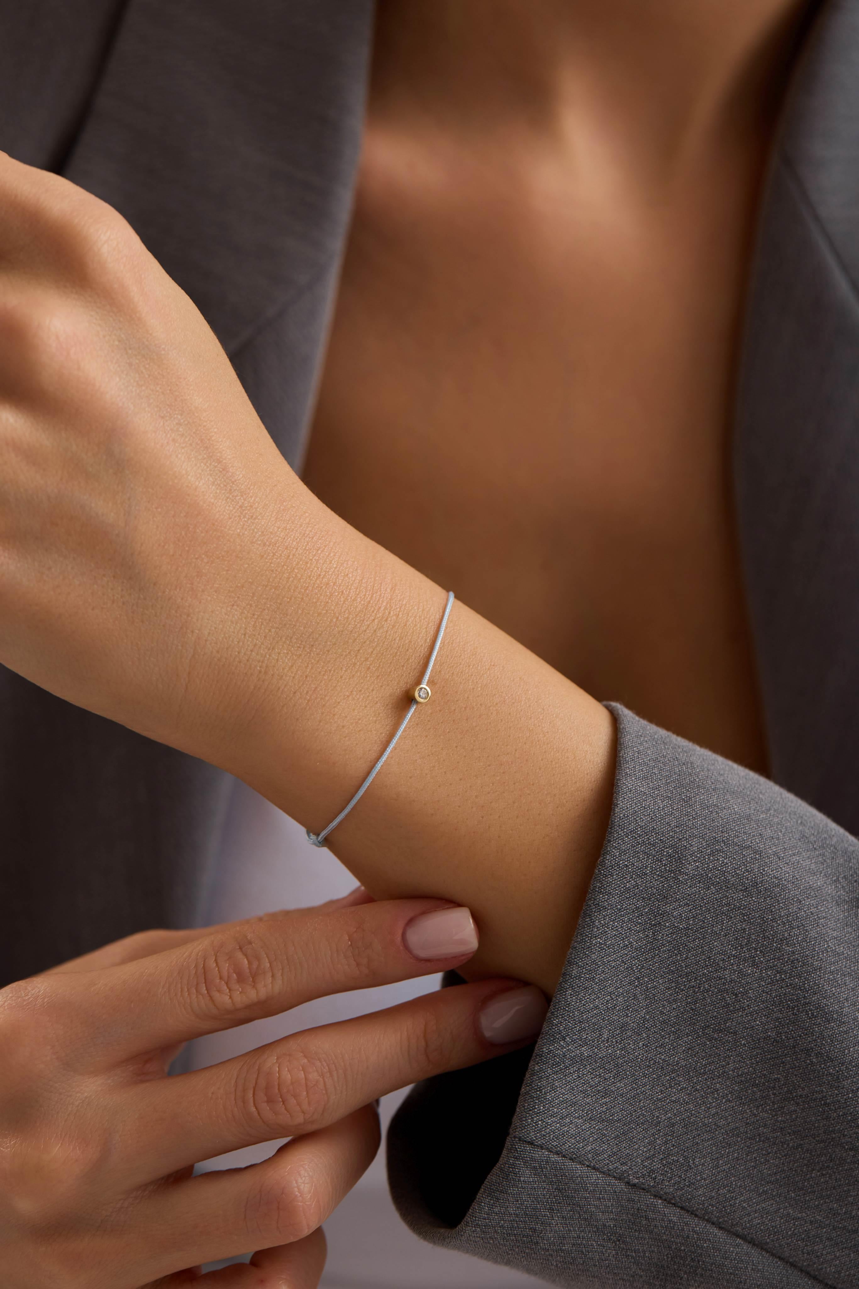 14 Ayar İpli Minimal Altın Bileklik