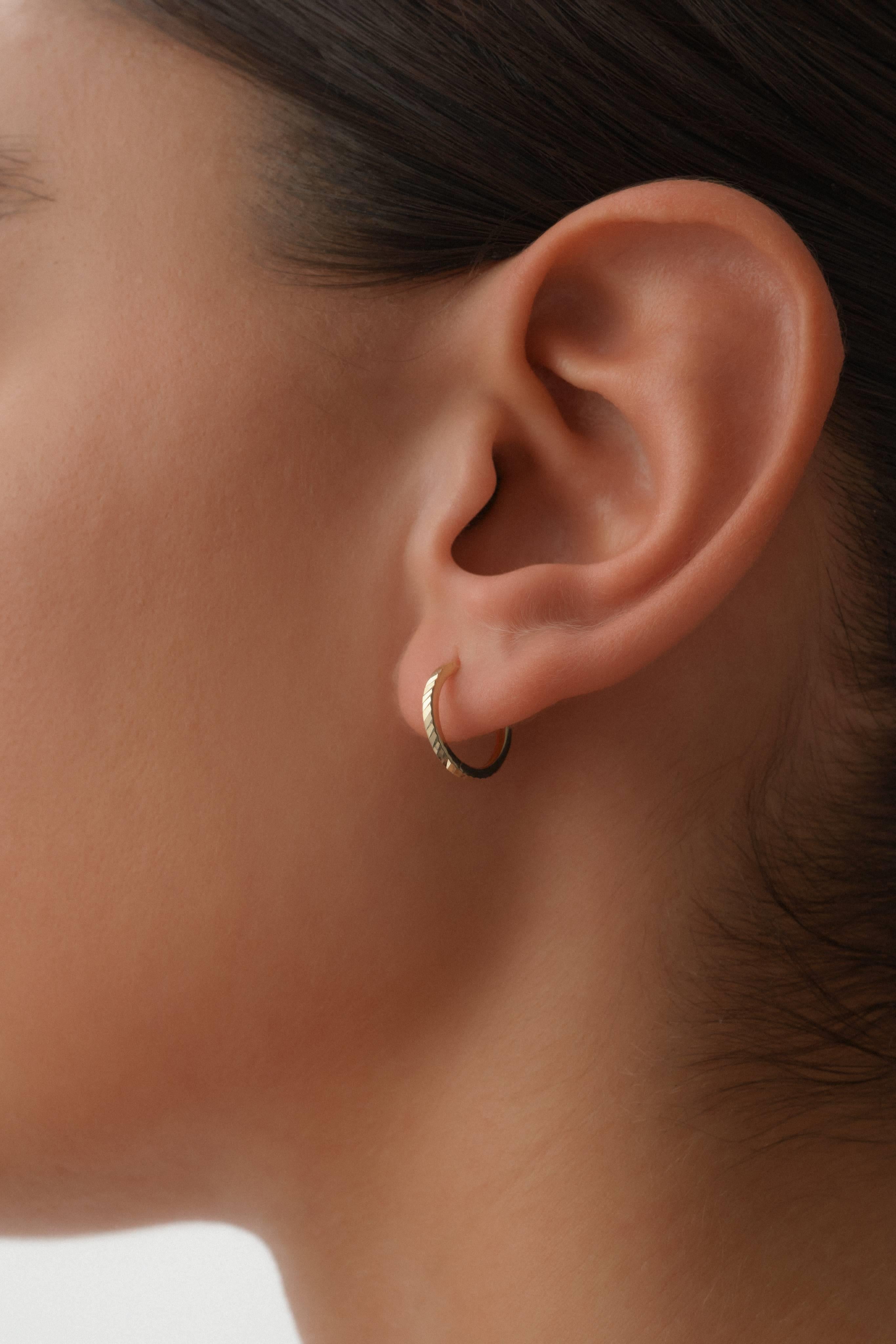 14 Ayar Kalemli Altın Halka Küpe