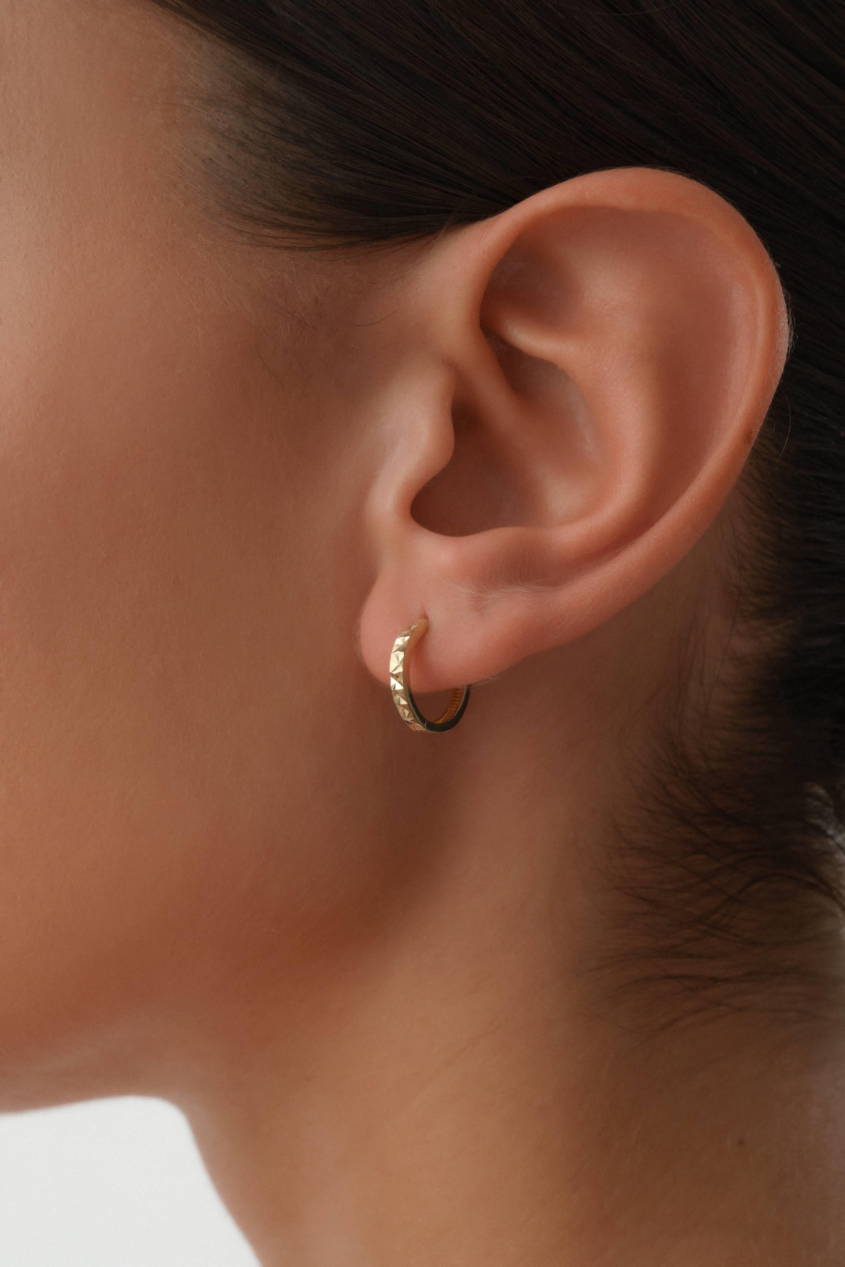 14 Ayar Kalemli Altın Halka Küpe