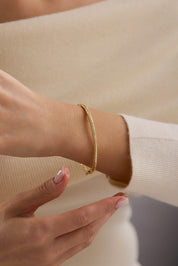 14 Ayar Kalemli Altın Kelepçe