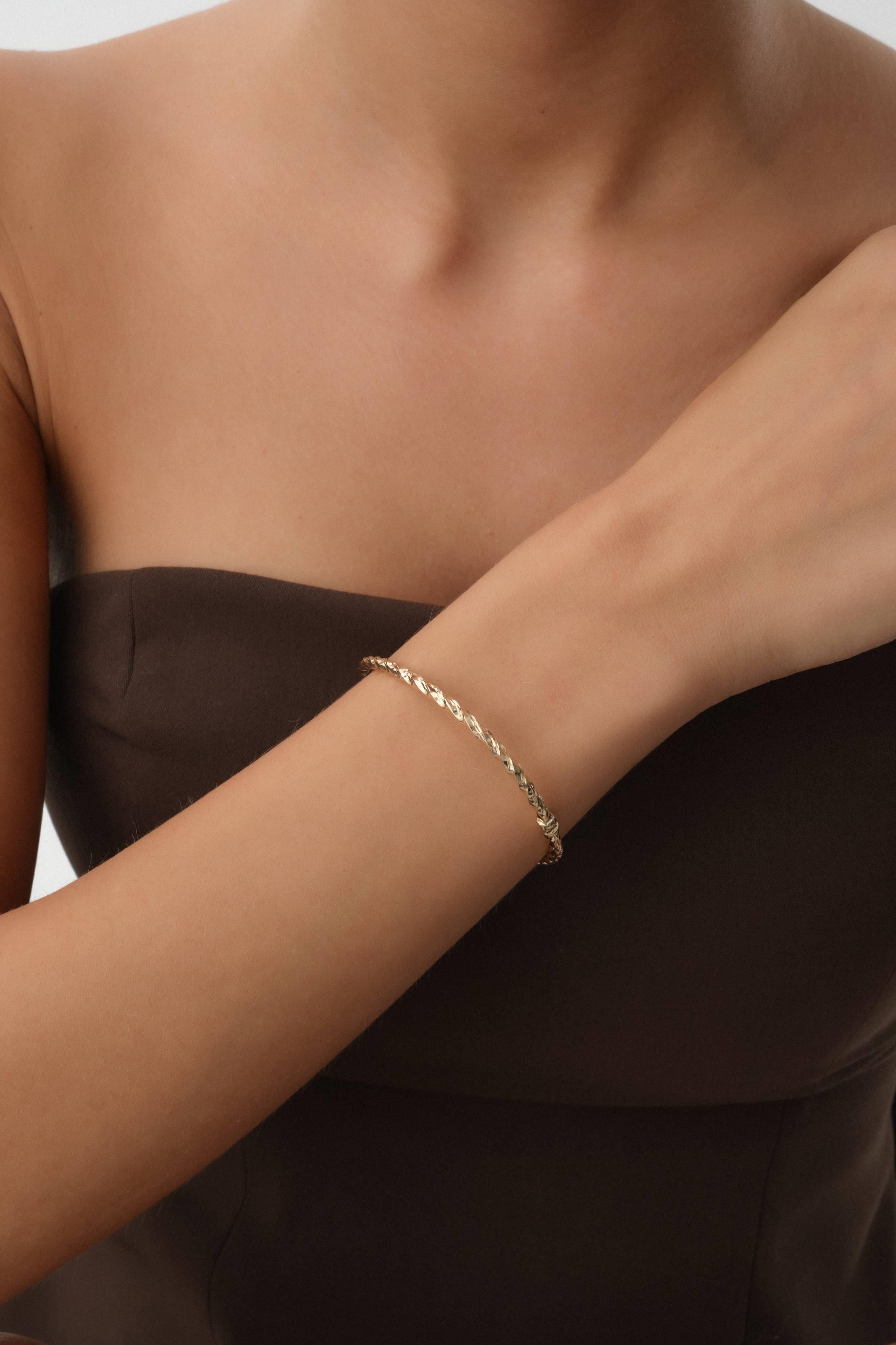 14 Ayar Kalemli Altın Kelepçe