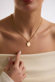 14 Ayar Kişiselleştirilebilir Oval Plaka Altın Kolye