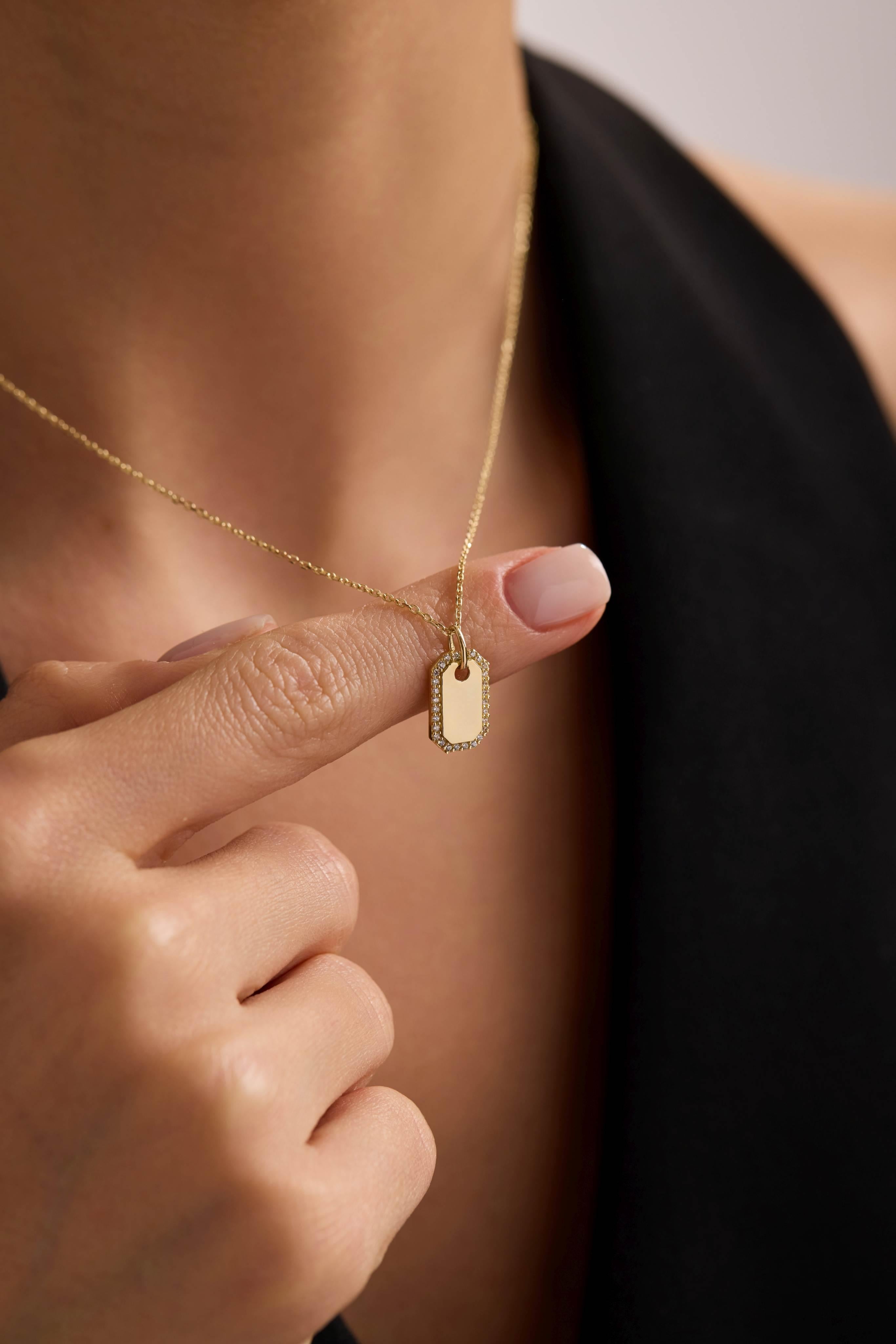 14 Ayar Kişiselleştirilebilir Plaka Altın Kolye