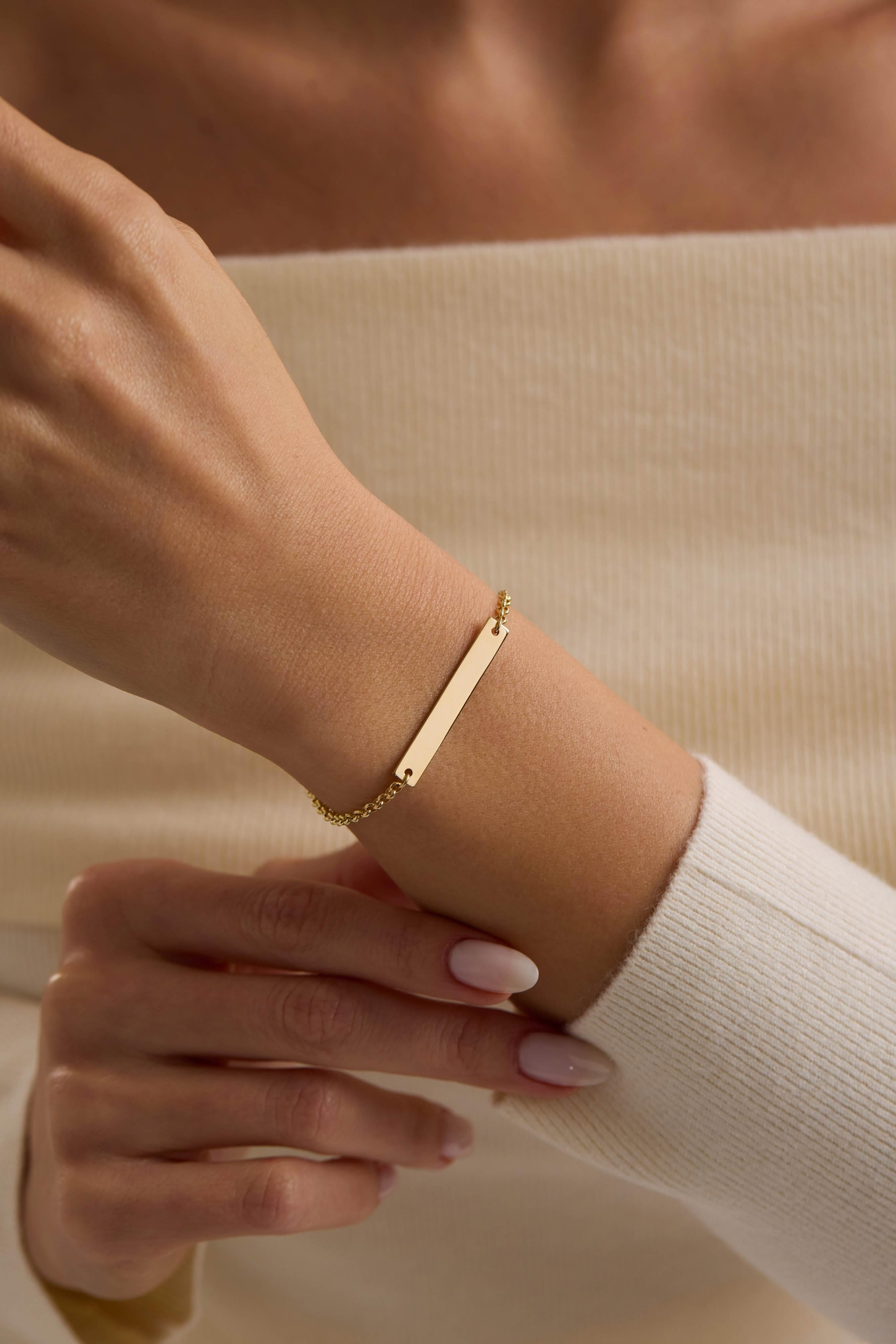 14 Ayar Kişiselleştirilebilir Yatay Plaka Altın Kolye