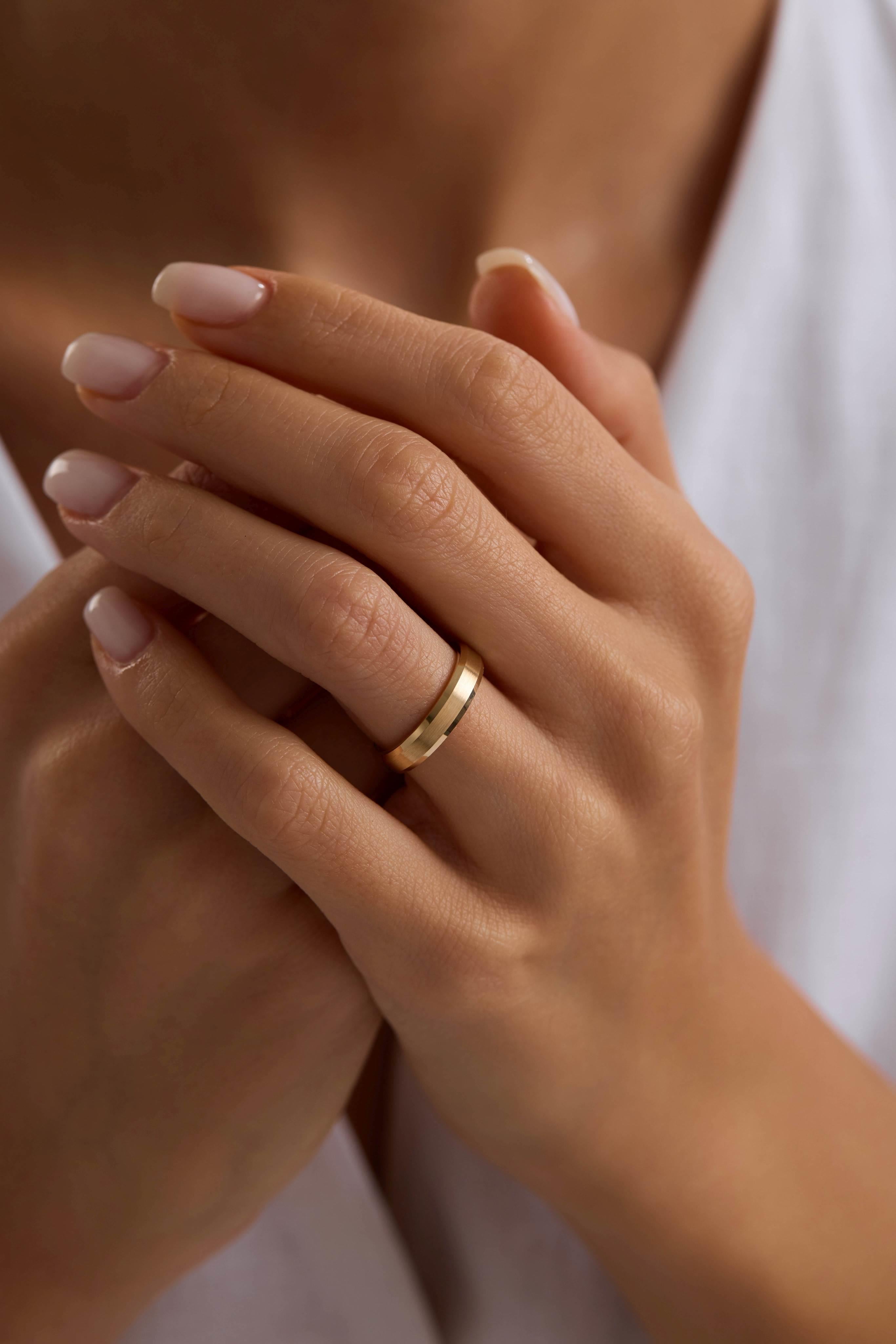 14 Ayar Klasik Fasetli Altın Alyans (4mm)