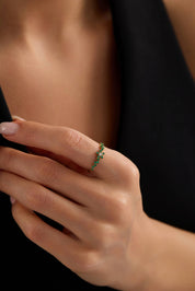 14 Ayar Minimal Çiçek Altın Yüzük (Renk Seçenekleriyle)