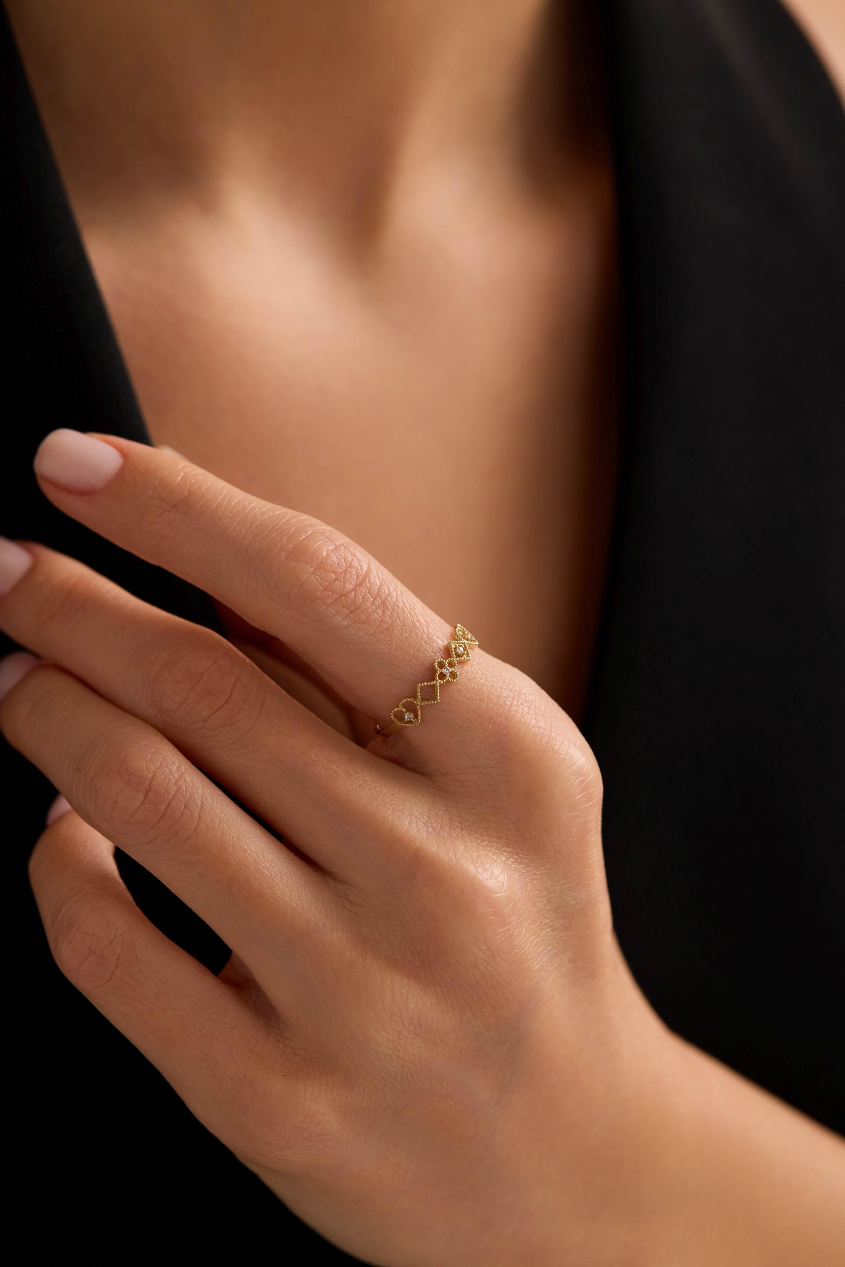 14 Ayar Minimal Şans Altın Yüzük